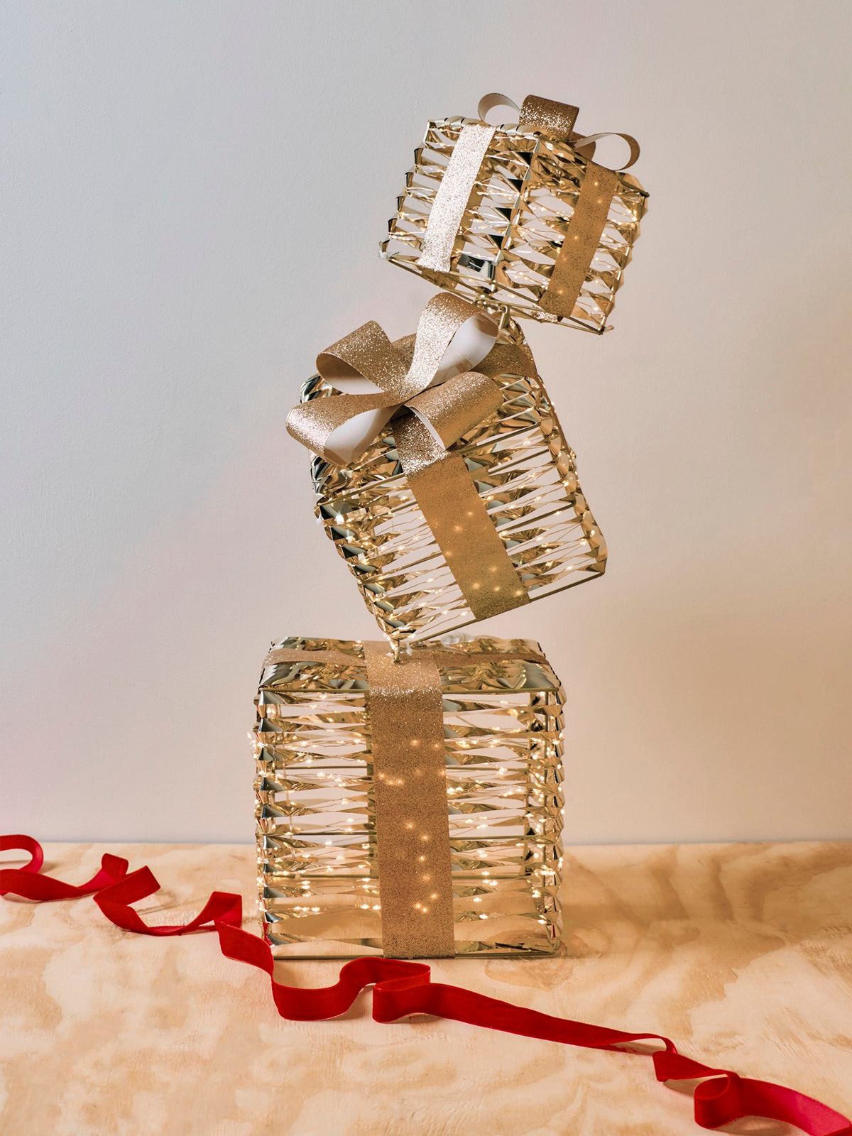 Outdoor Present Christmas Light Decoration