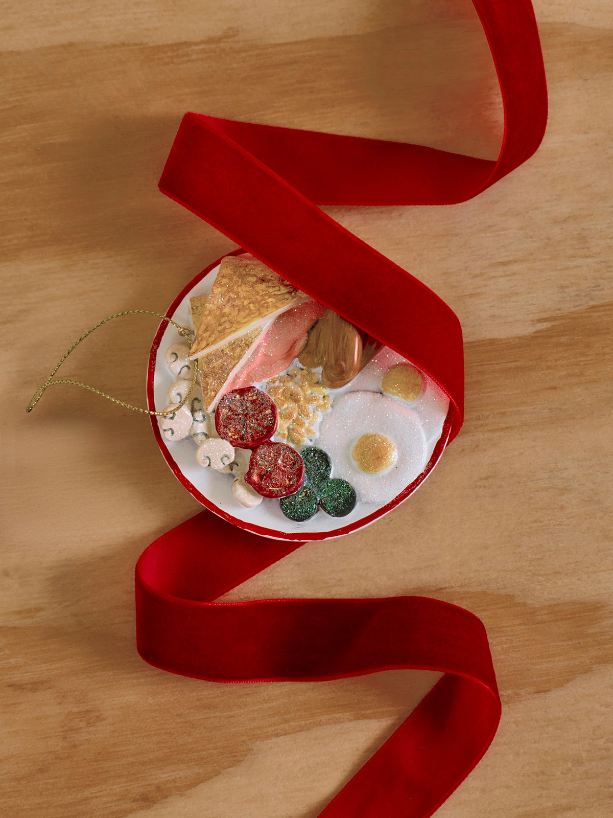 Resin English Breakfast Hanging Decoration 10cm - Multi