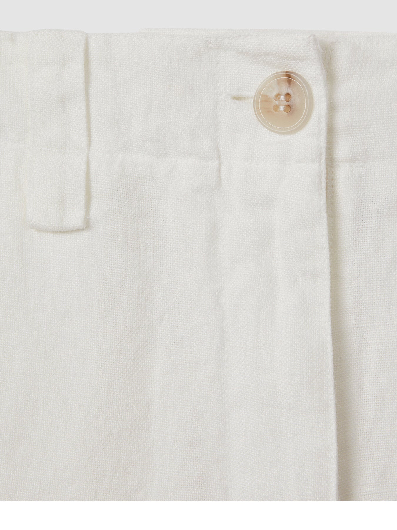 Demi Linen Garment Dyed Shorts