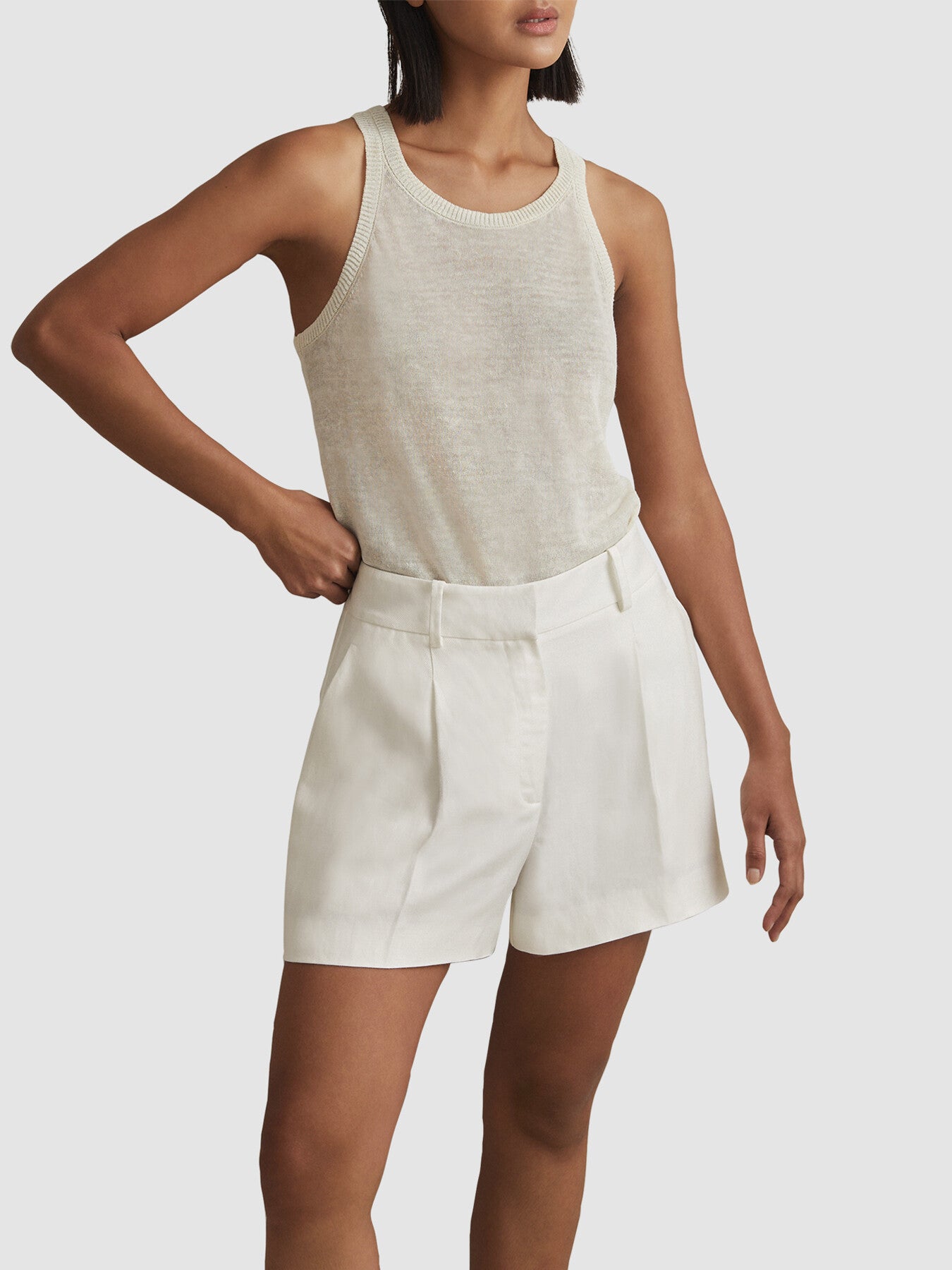 Lori Viscose-Linen Front Pleat Suit Shorts