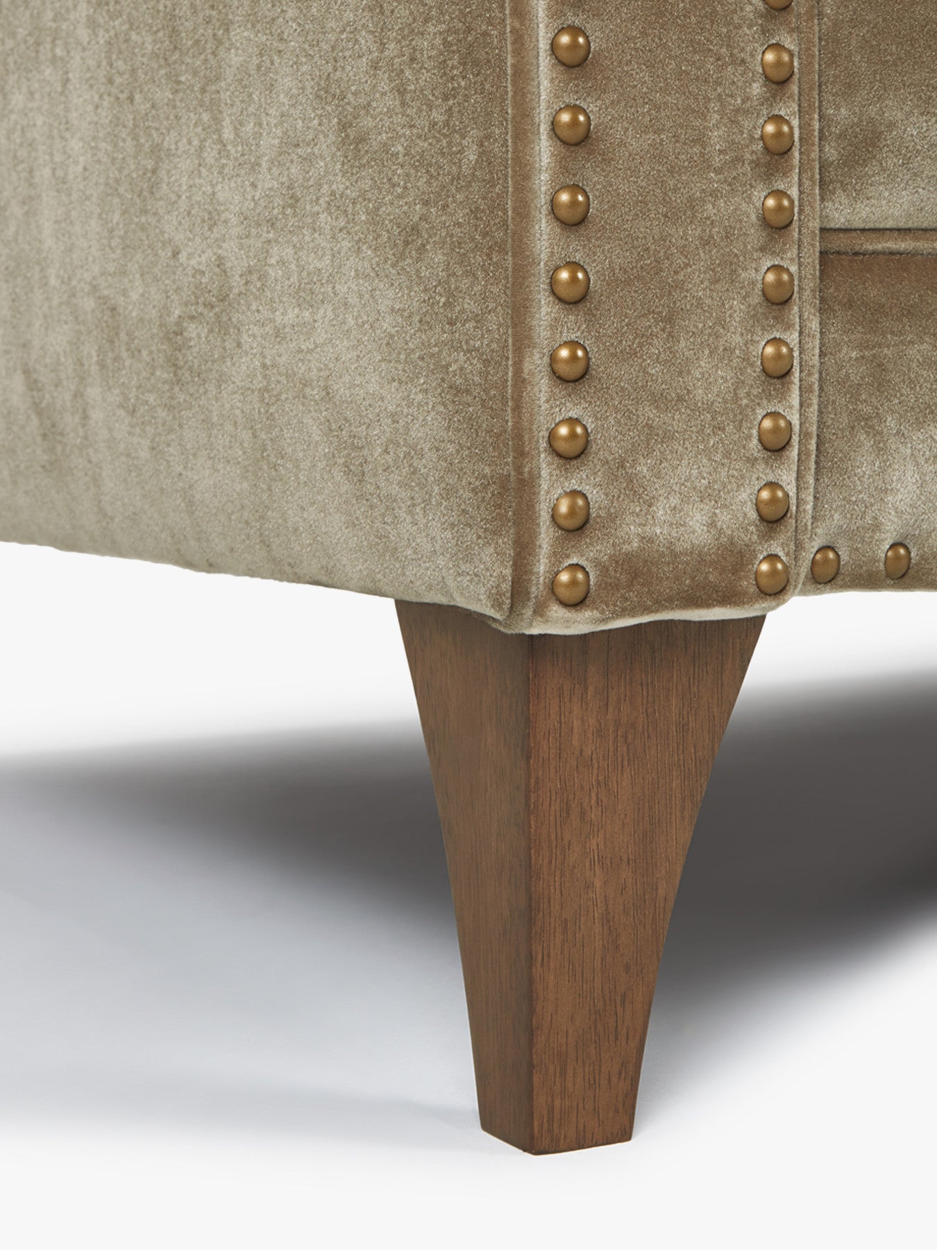 Luisa Shallow Snuggler in Oracle Antique