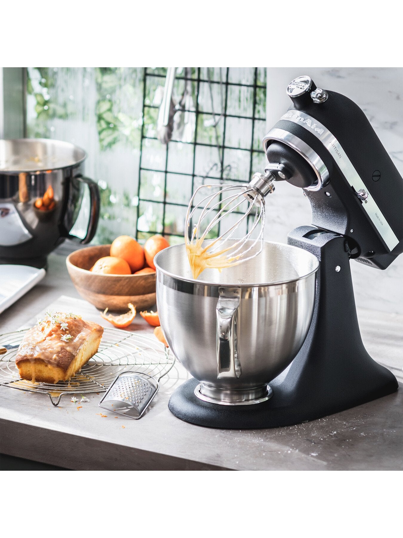 KitchenAid Artisan ブラック KitchenAid Artisan Mixer 125 Matte Black - Tesco Groceries