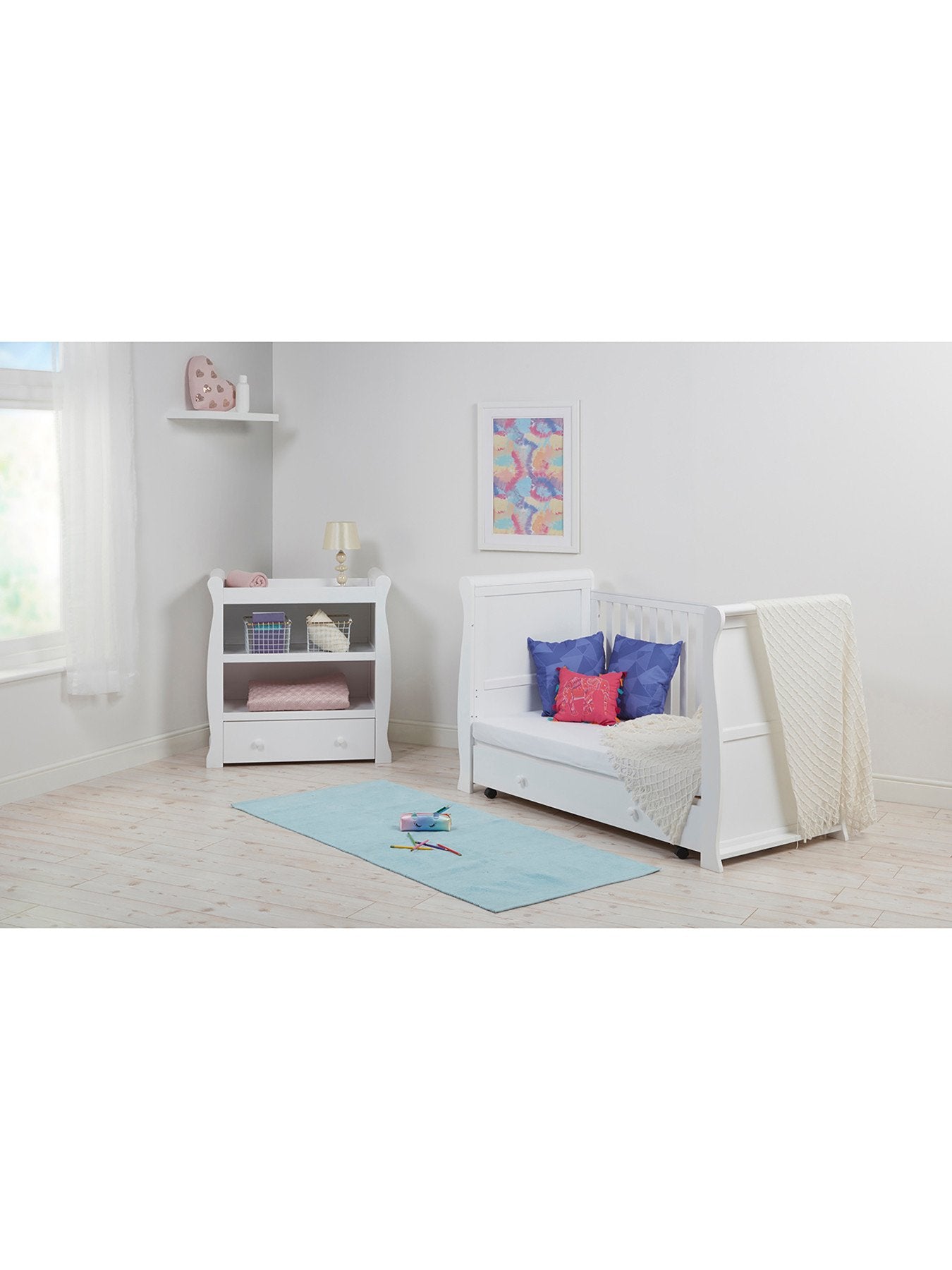 Kensington Cotbed and Dresser