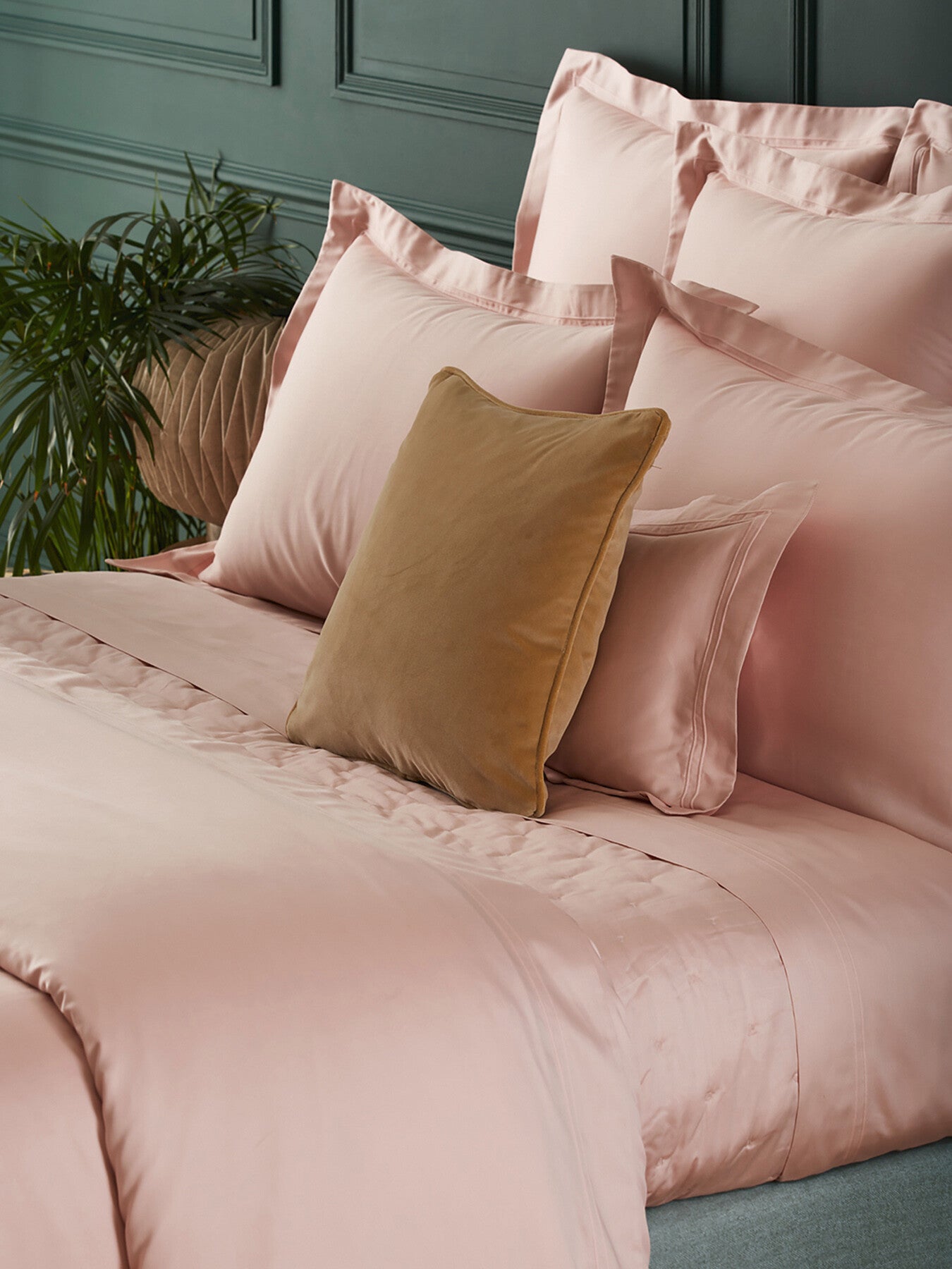 Triomphe Bedcover