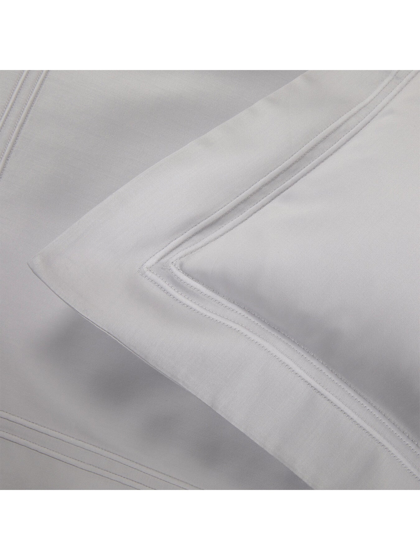 Triomphe Standard Pillowcase