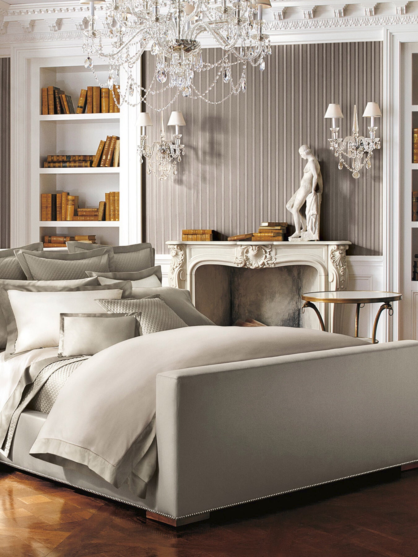Langdon Square Housewife Pillowcase Pair Silver