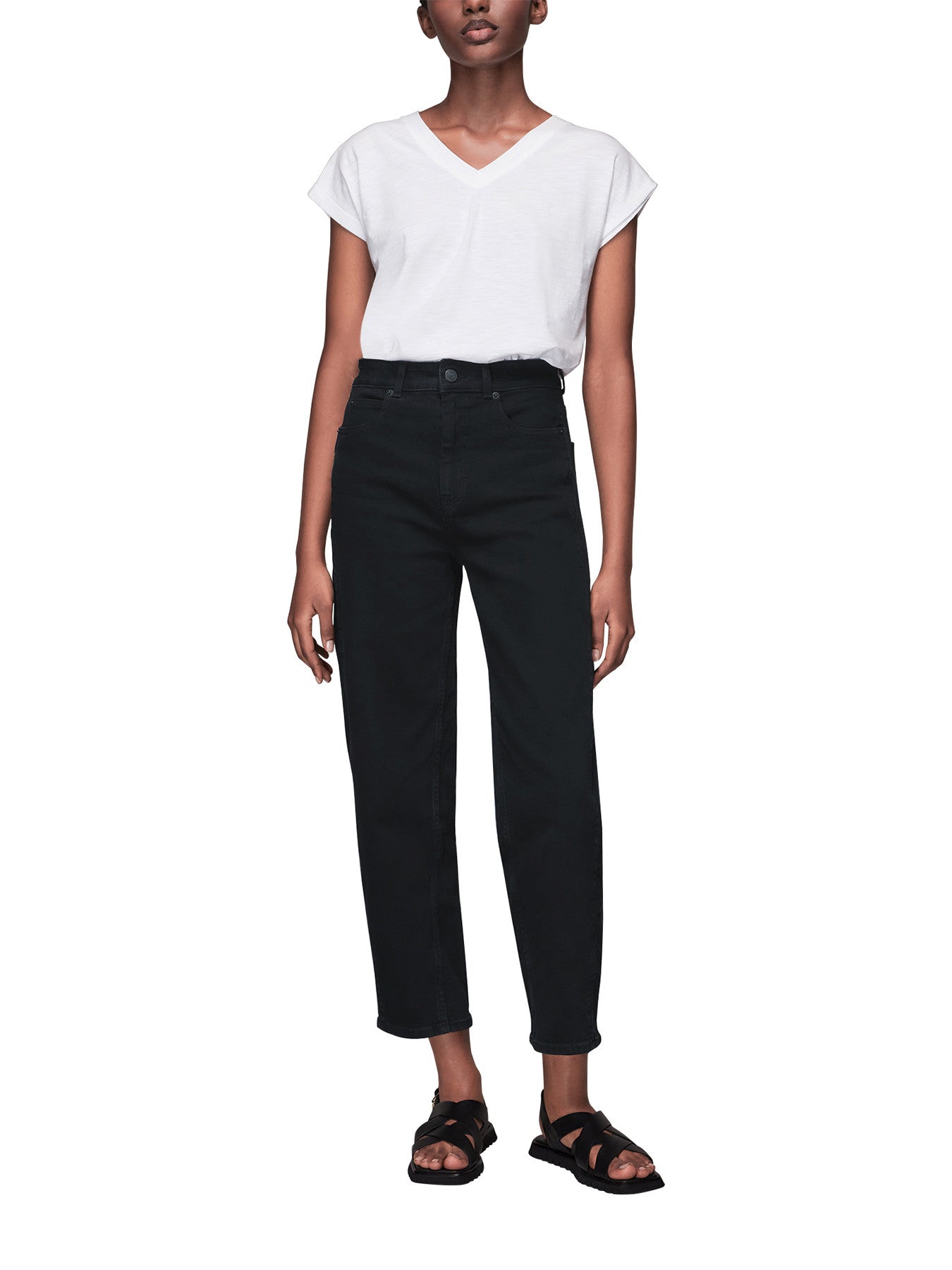 Stretch Barrel Leg Jean