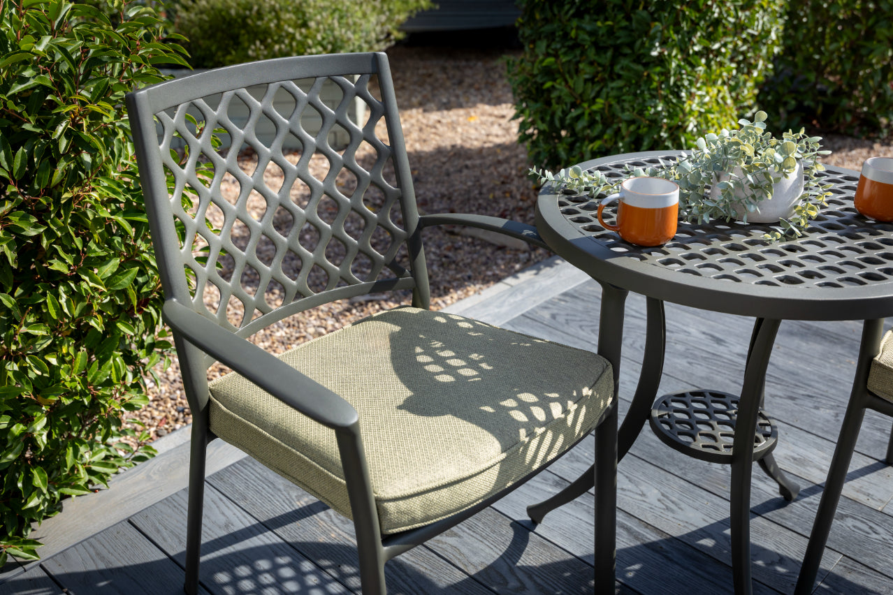 Avebury Bistro Set