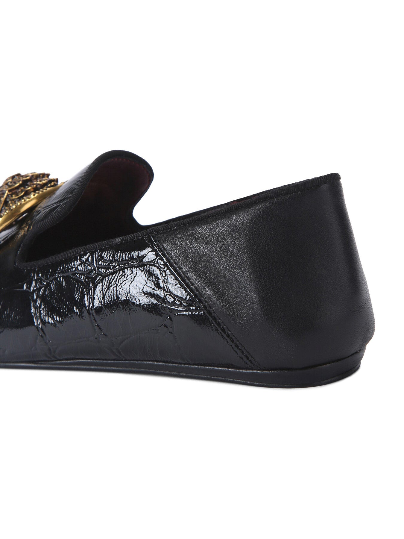 CHELSEA POINT SLIP ON