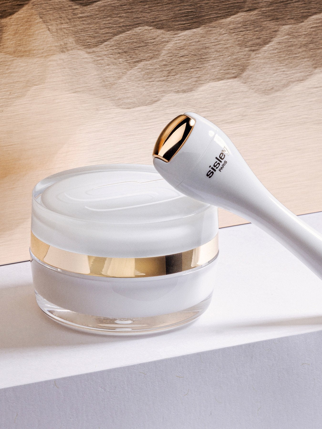 Sisleÿa LIntegral Anti-Age Eye and Lip Contour Cream 15ml