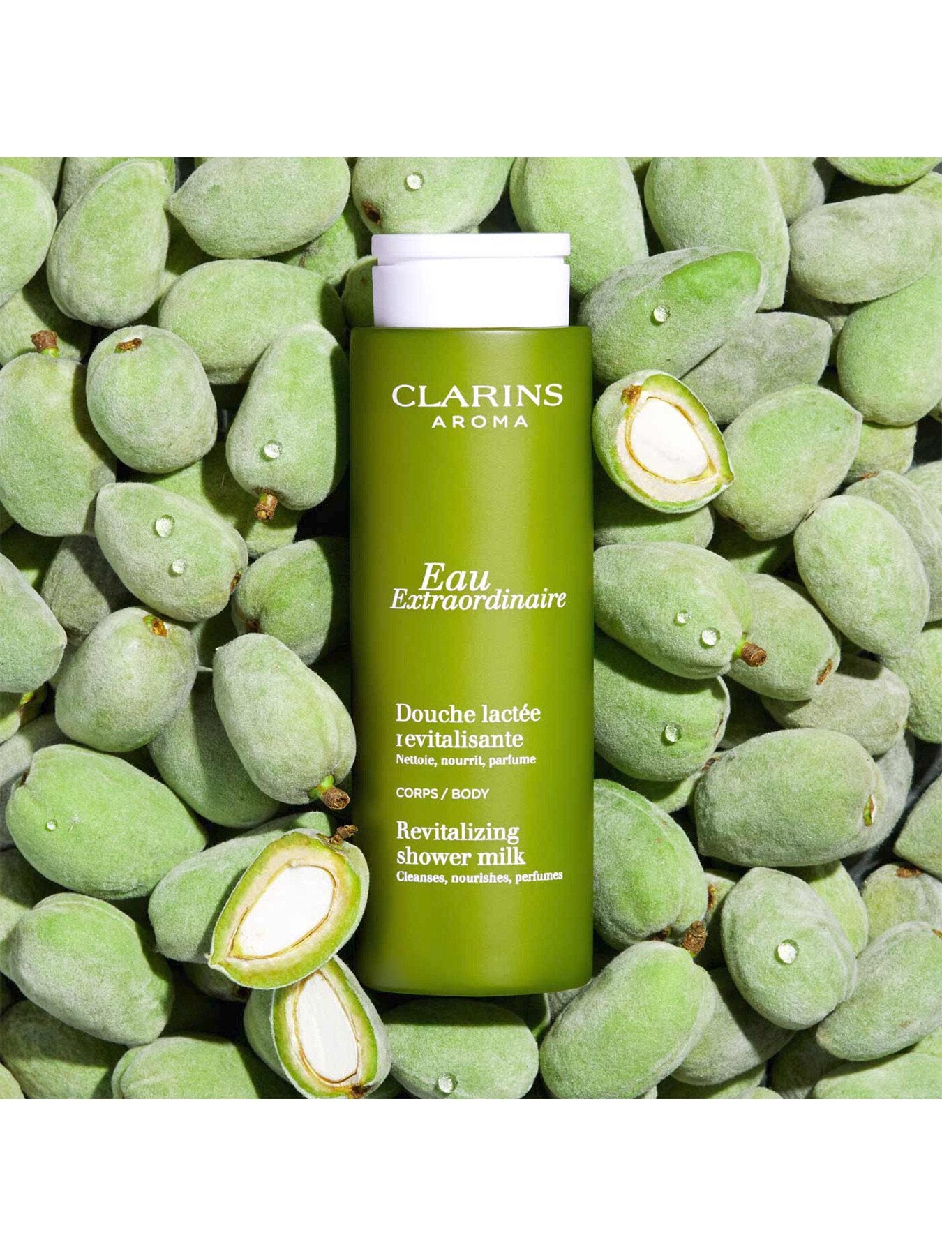 Eau Extraordinaire Revitalizing Shower Milk