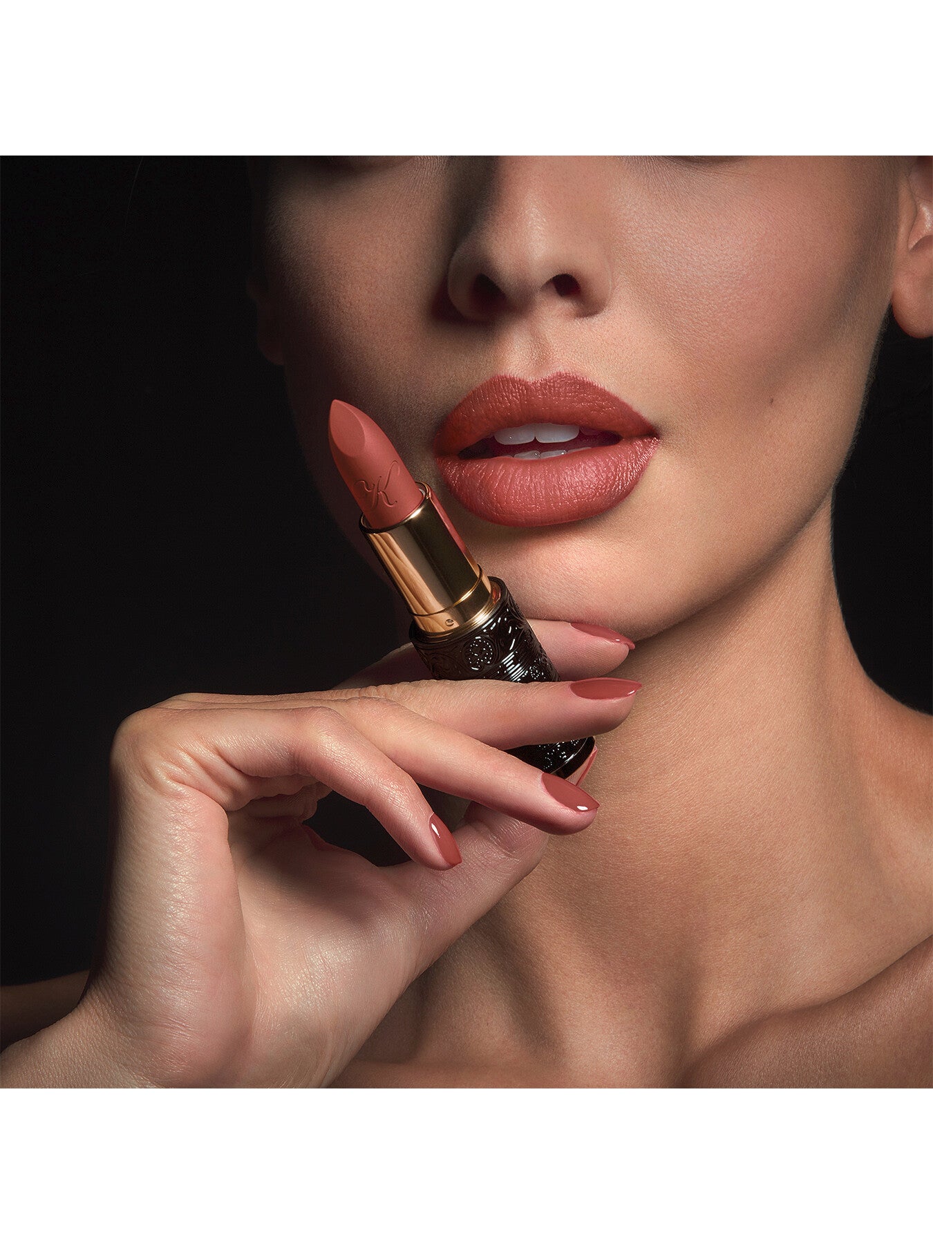 Le Rouge Parfum Matte Lipstick