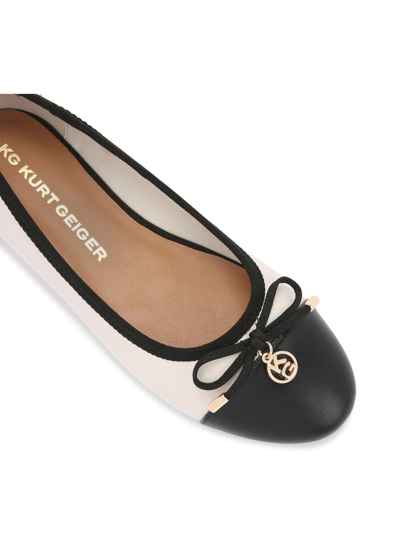 Mindy2 Trainers Bone