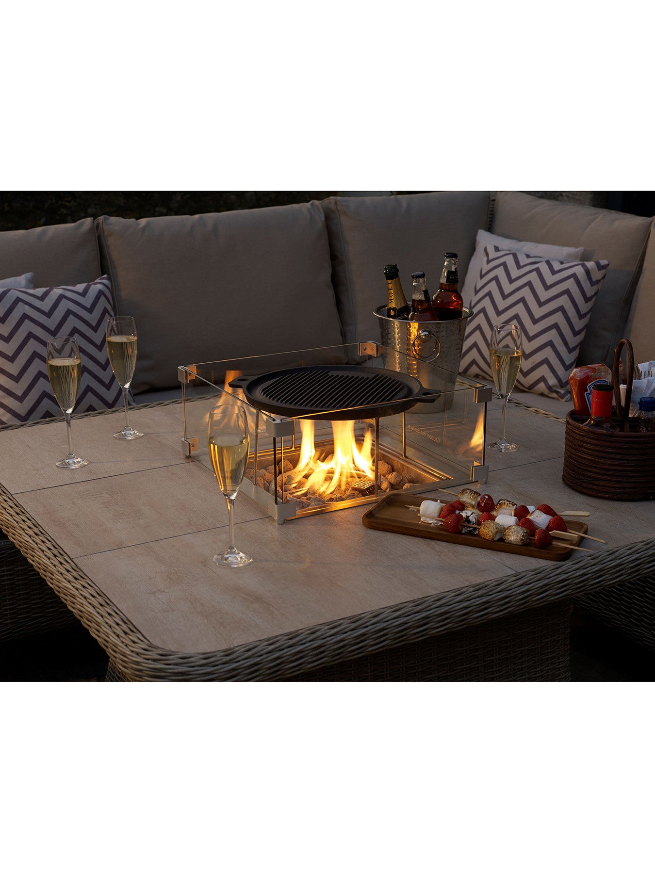 Chedworth Reclining Modular Sofa with Square Ceramic To