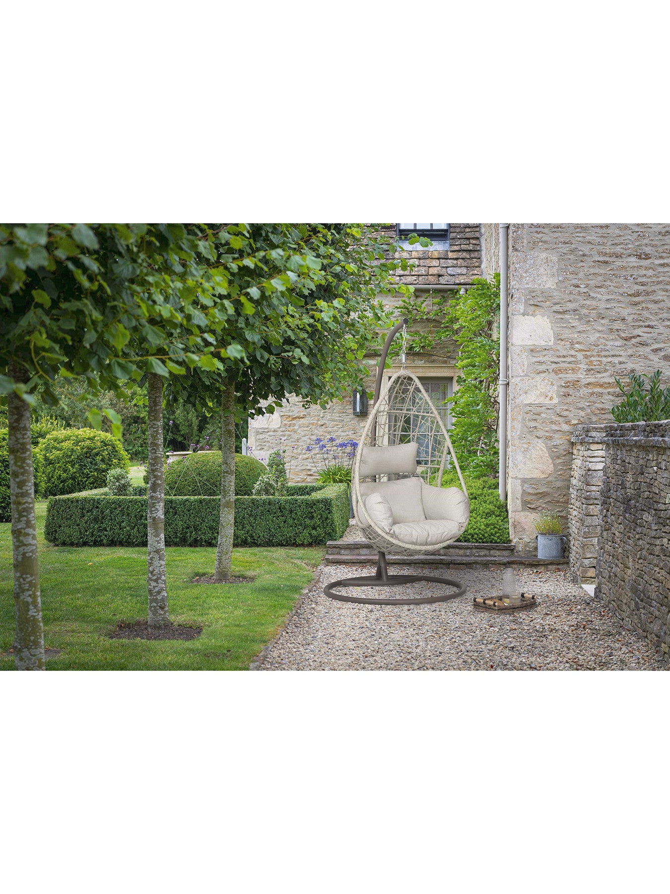 Tetbury Single Hanging Cocoon with Cushions
