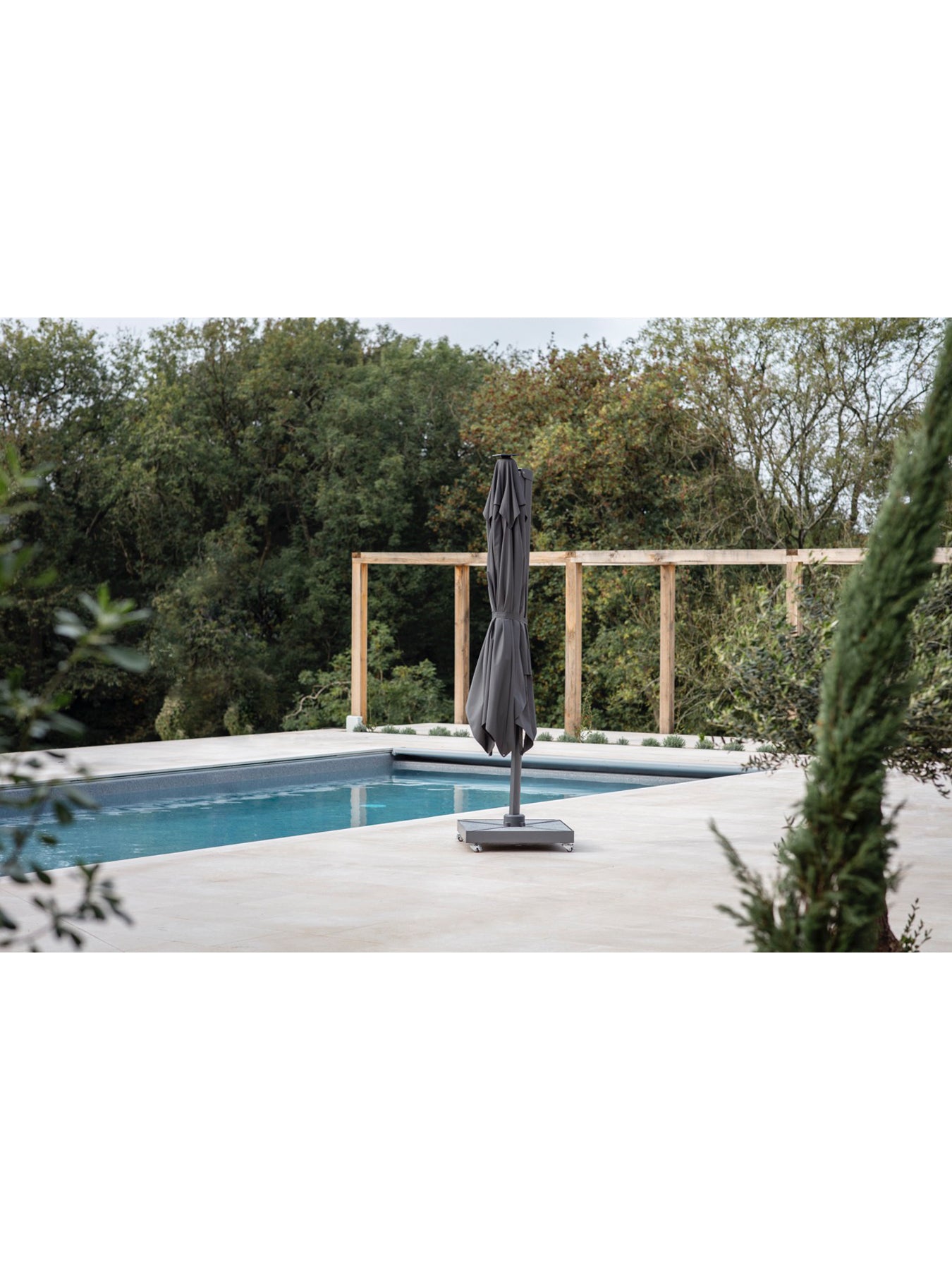 Truro Square Cantilever Parasol with LED Light & Cover