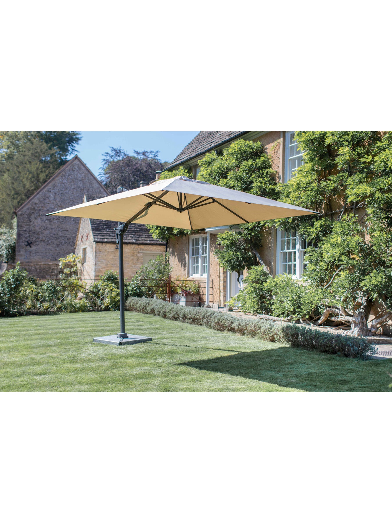 Chichester Square Cantilever Parasol & Cover Sand