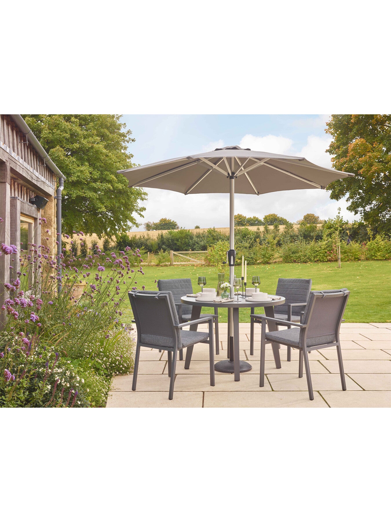 Amsterdam 4 Seat Dining Set with Round Dining Table, 4