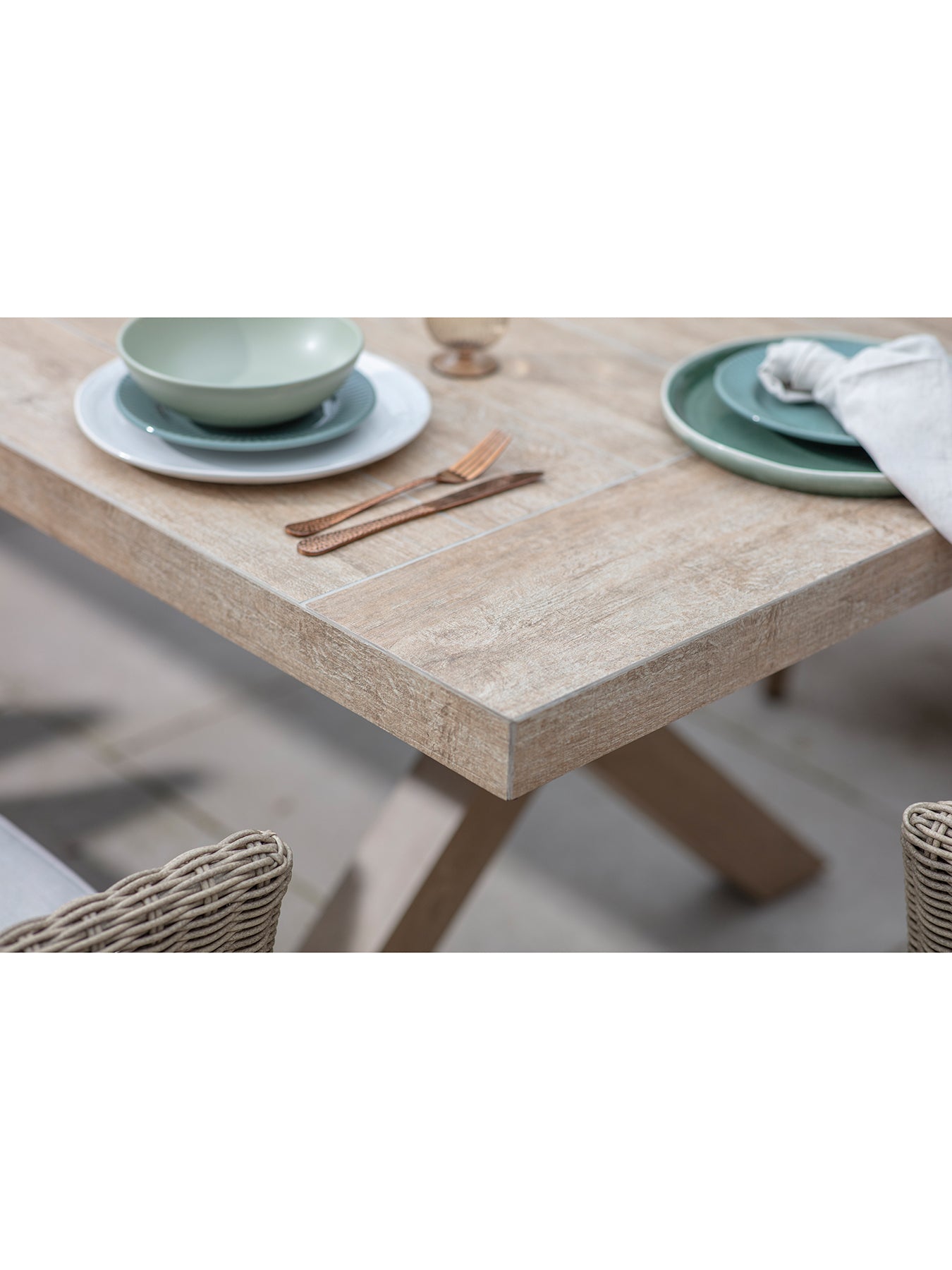 Fairford 8-Seater Garden Dining Set Cream