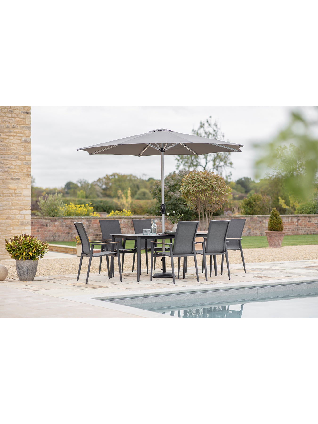 Sofia 6 Seat Garden Dining Set Anthracite
