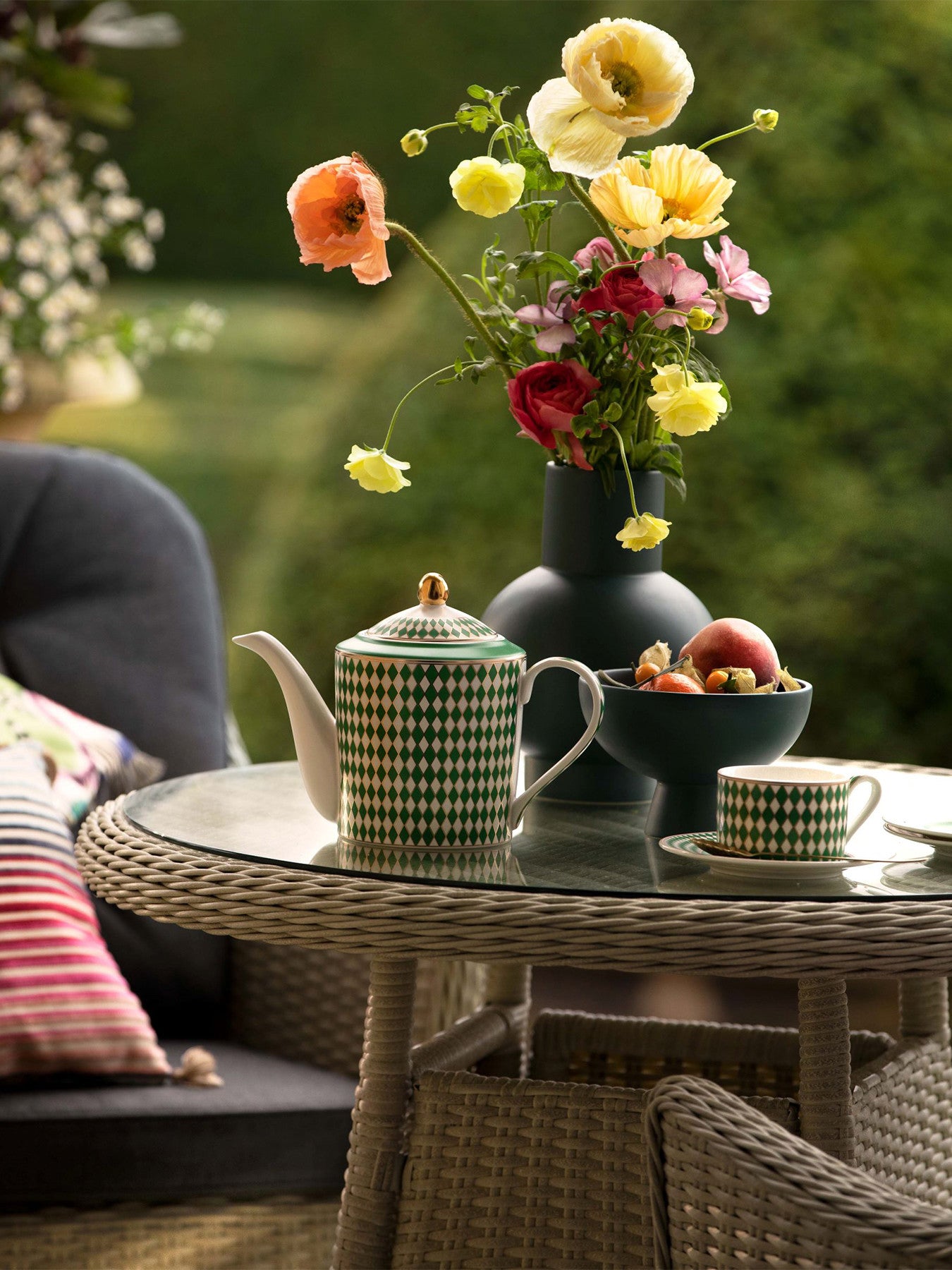 Monterey Bistro Table with Armchairs