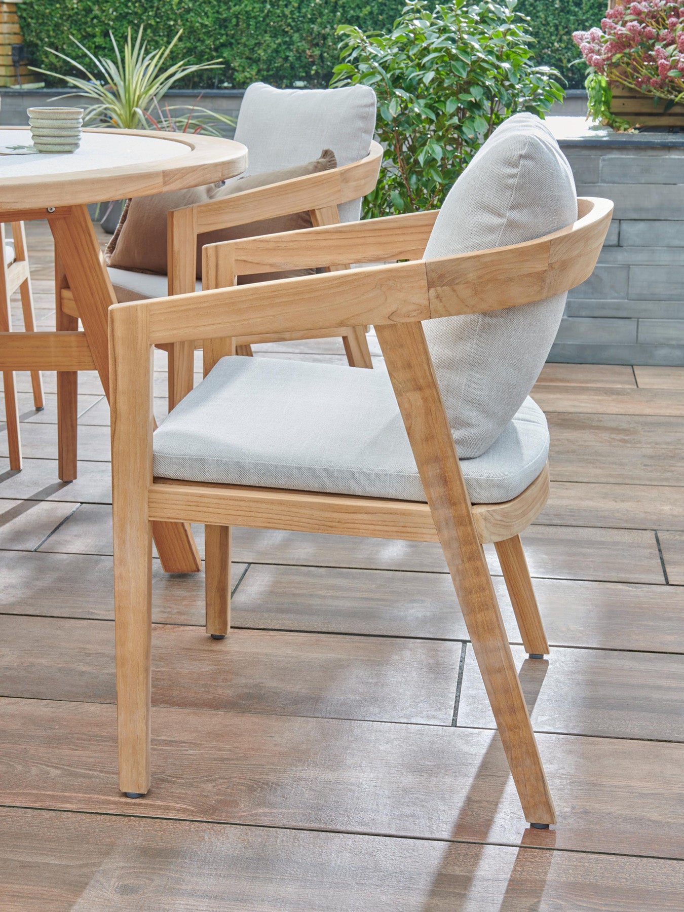 Kettler Kubu 6 Seat Round Dining Set