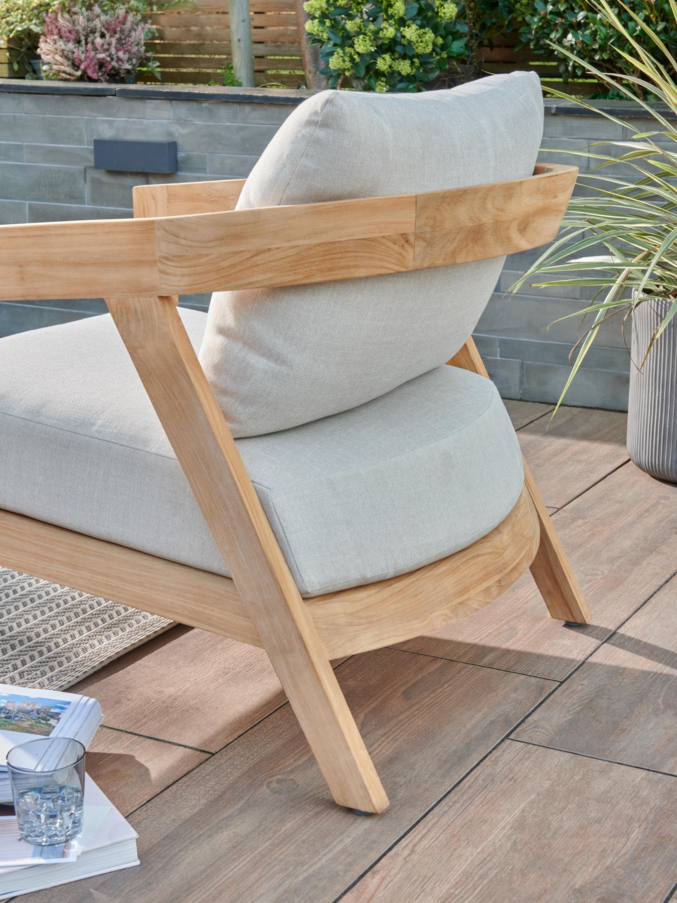 Kubu Lounge Set with 2 Seater Sofa 2 Lounge Chairs & Coffee Table