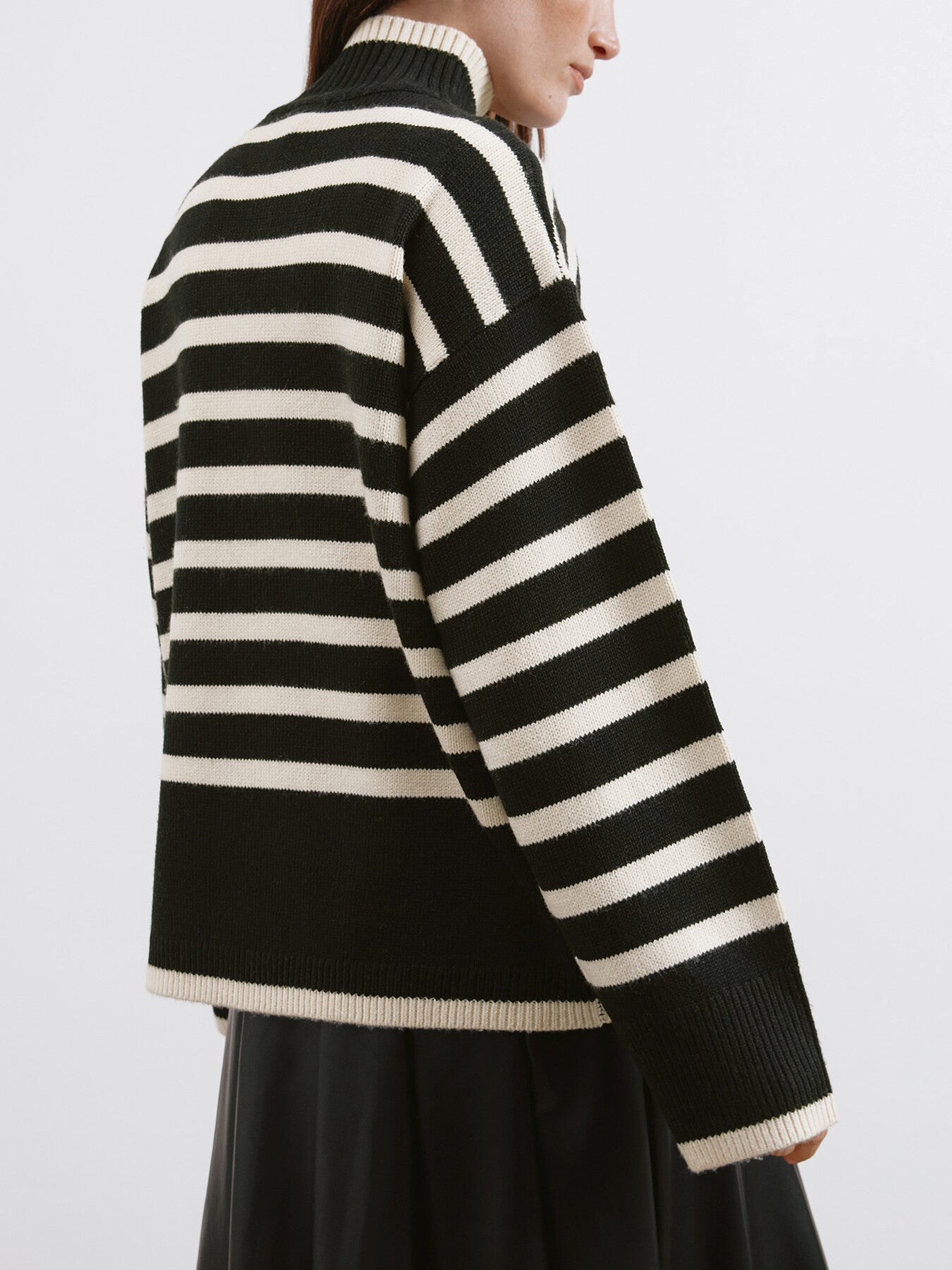 Stripe Turtle Neck