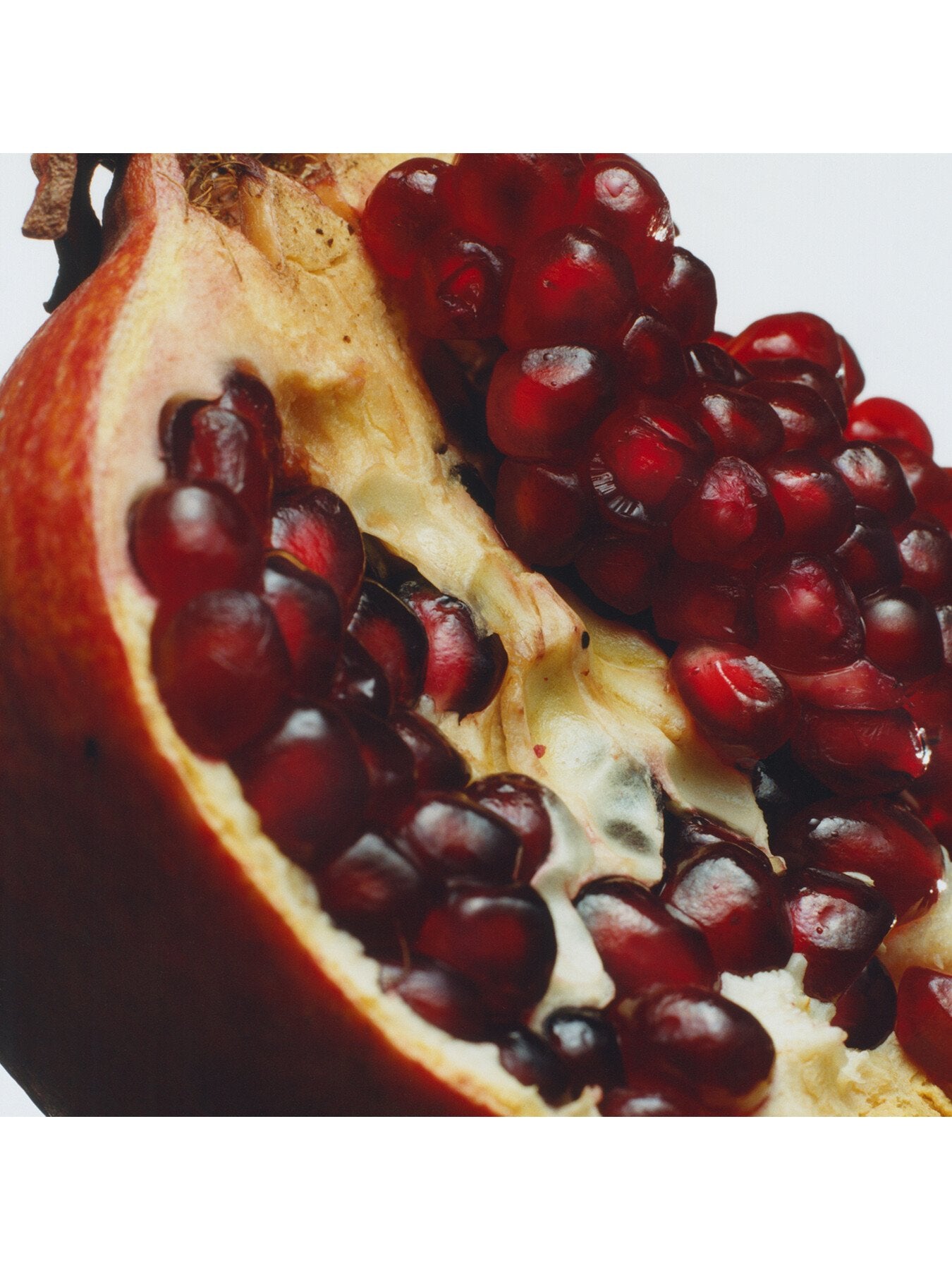 Pomegranate Noir Travel Candle 65g