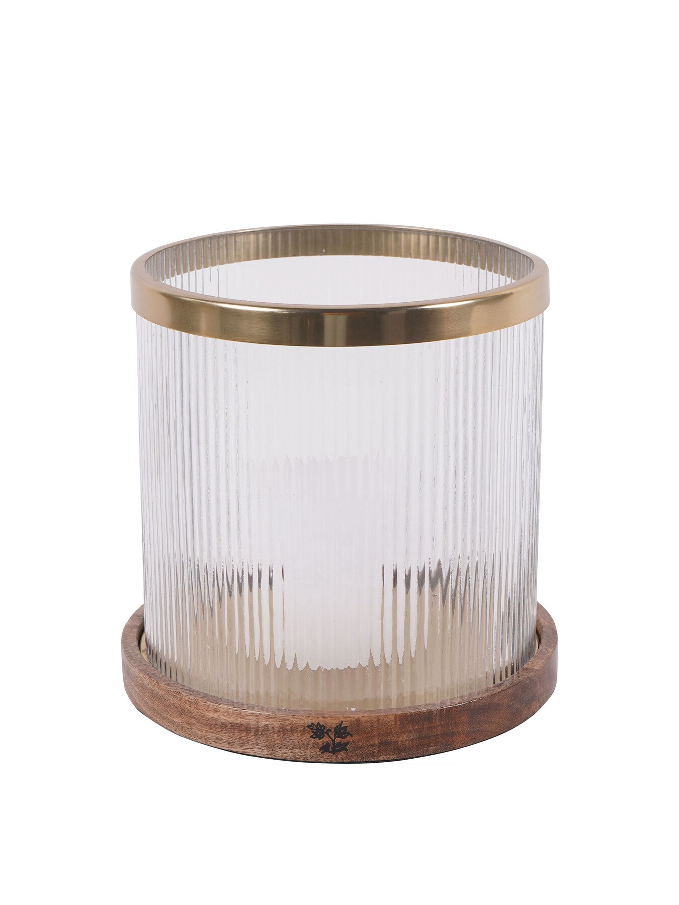 Large Ribbed Hurricane