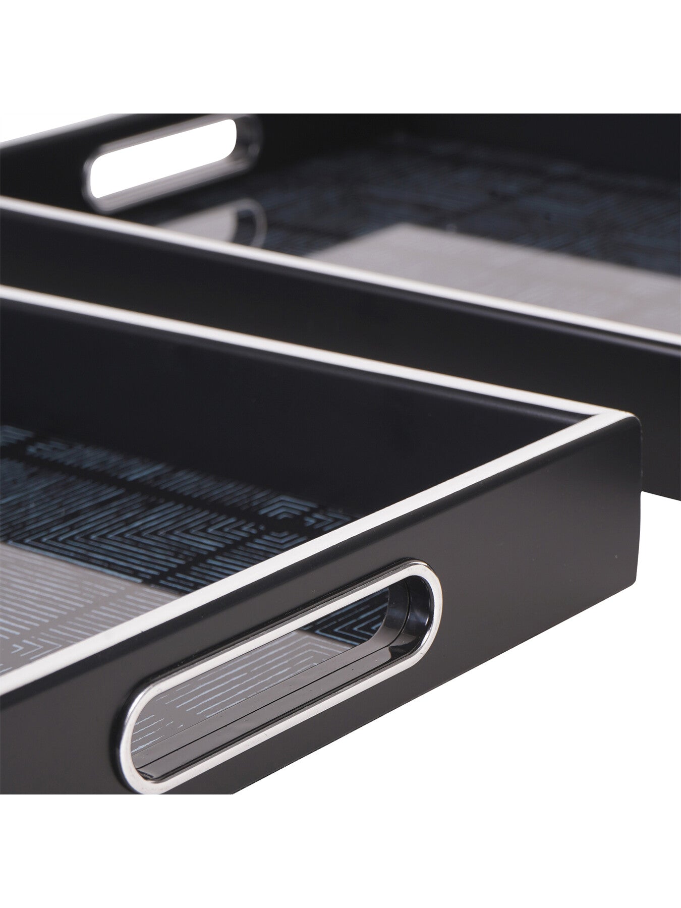 Squares Pattern Set of 2 Trays