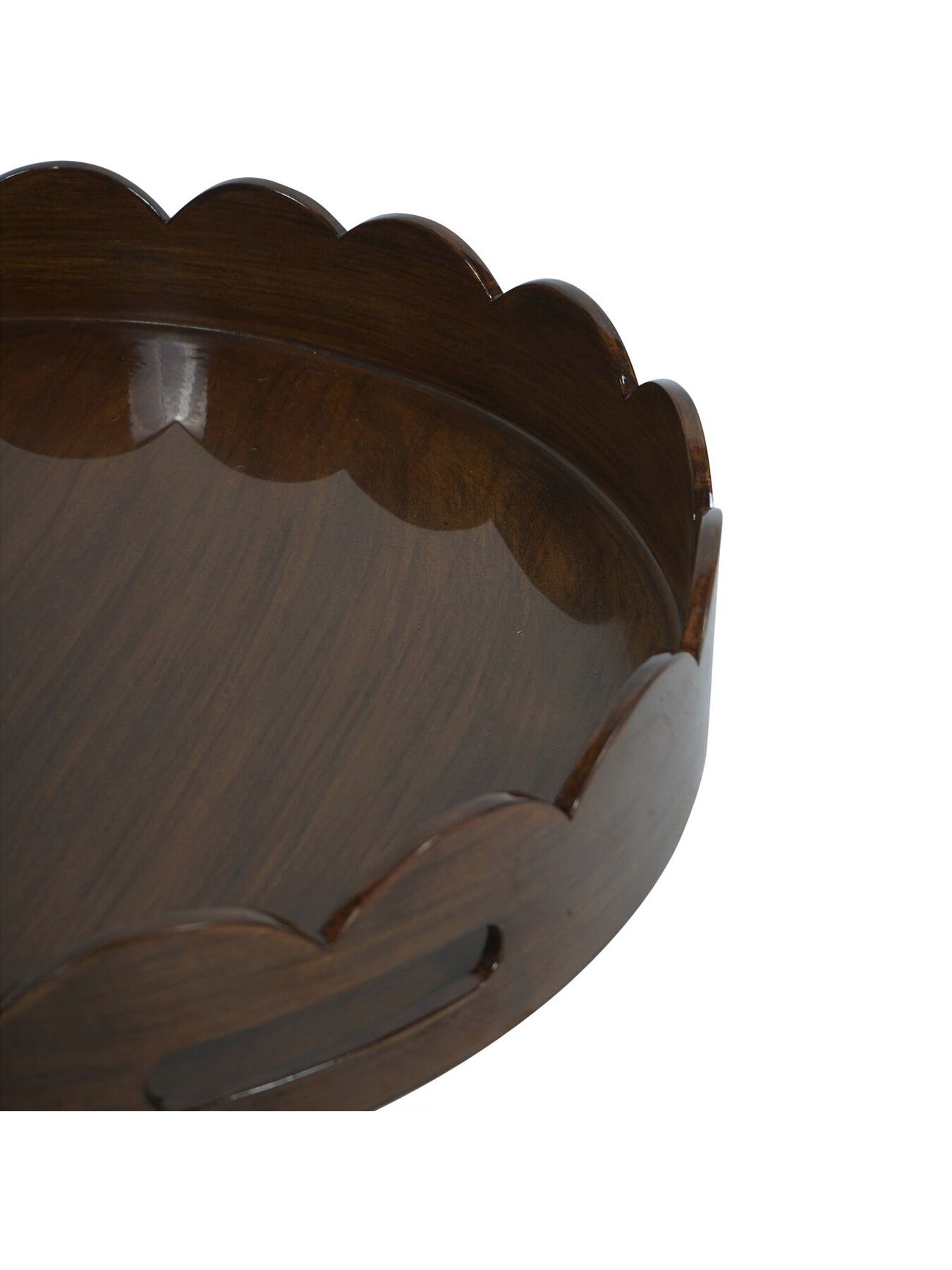 Lacquer Round Tray Maple with Scallop Edge