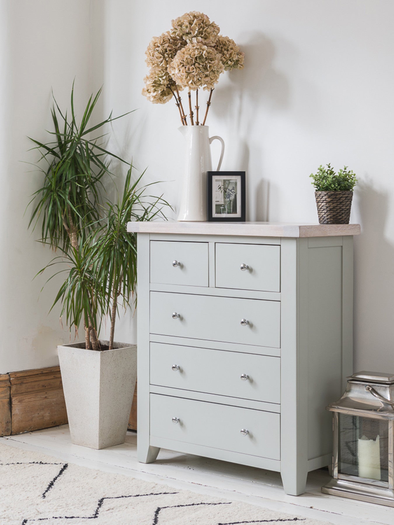 Castle Combe Chest of Drawers