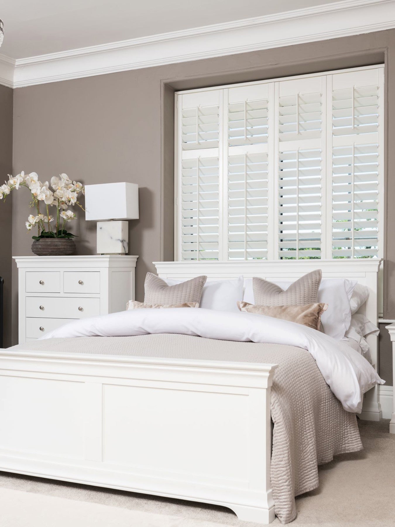 Winchcombe King Size Bed