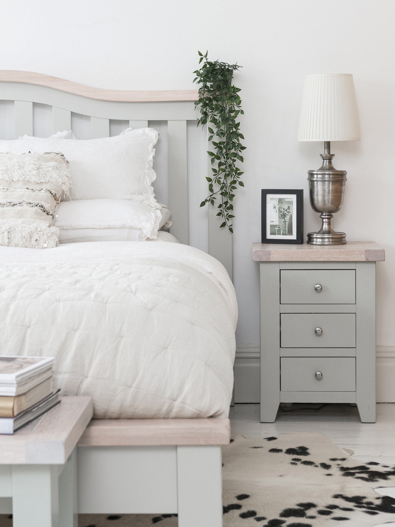 Winchcombe 3 Drawer Bedside Table