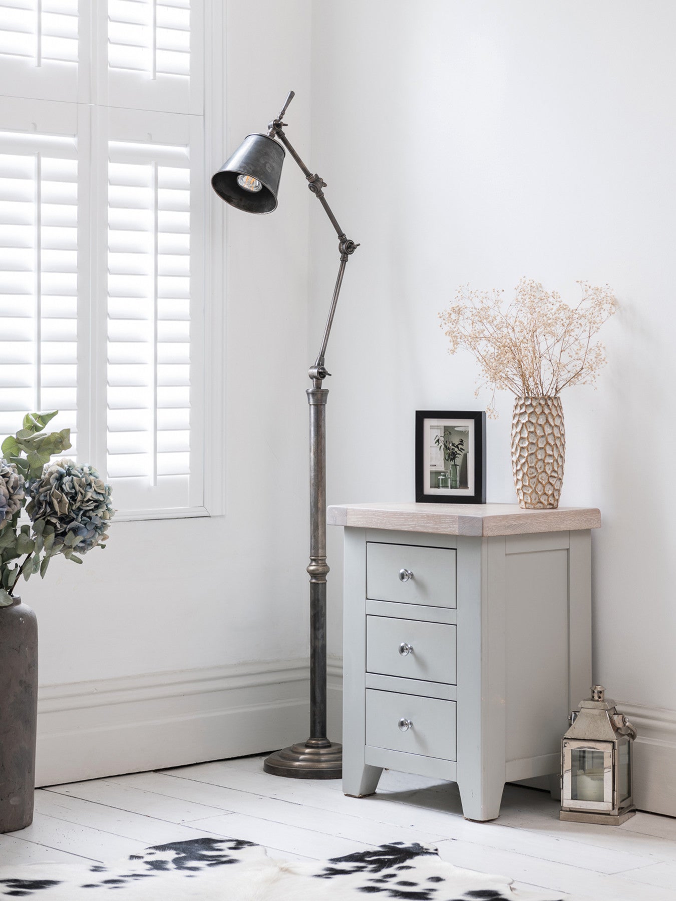 Winchcombe 3 Drawer Bedside Table