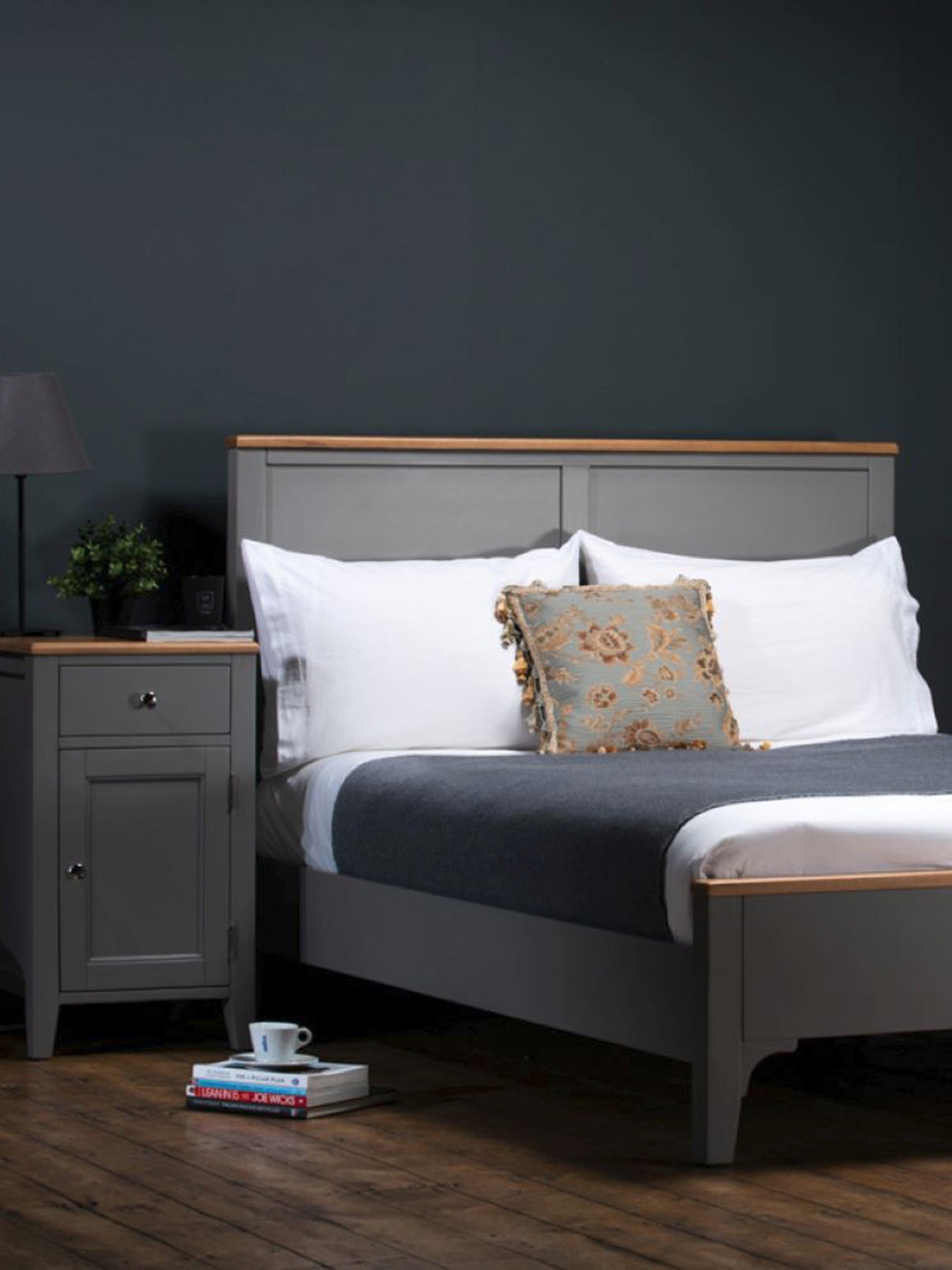 Woodstock Double Bed