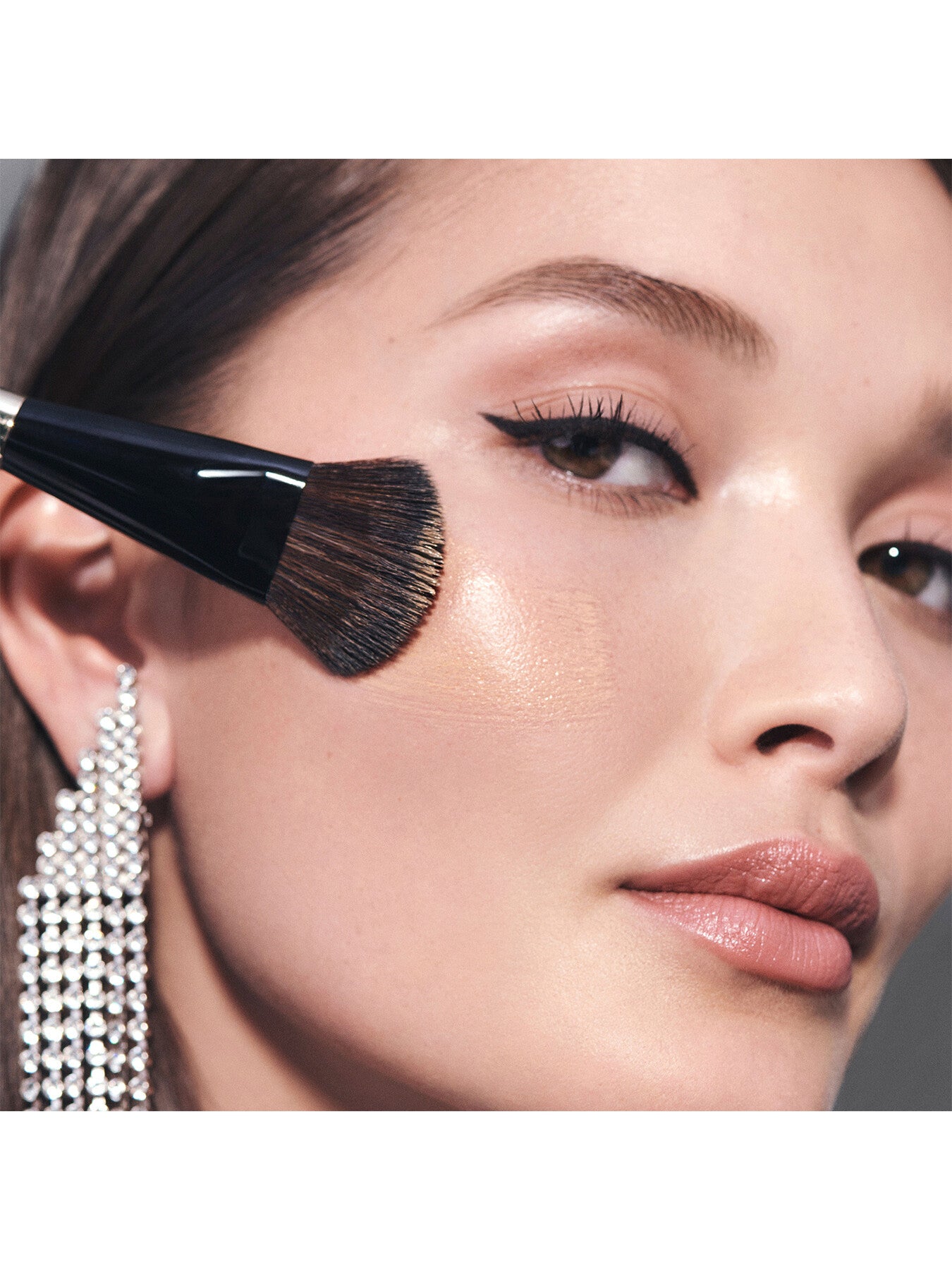 Soft Focus Foundation Brush