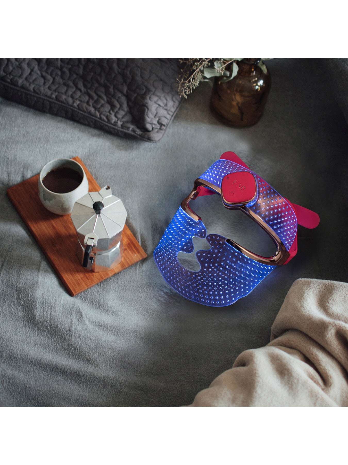 FAQ™ 201 LED Anti-Ageing Silicone Face Mask Treatment