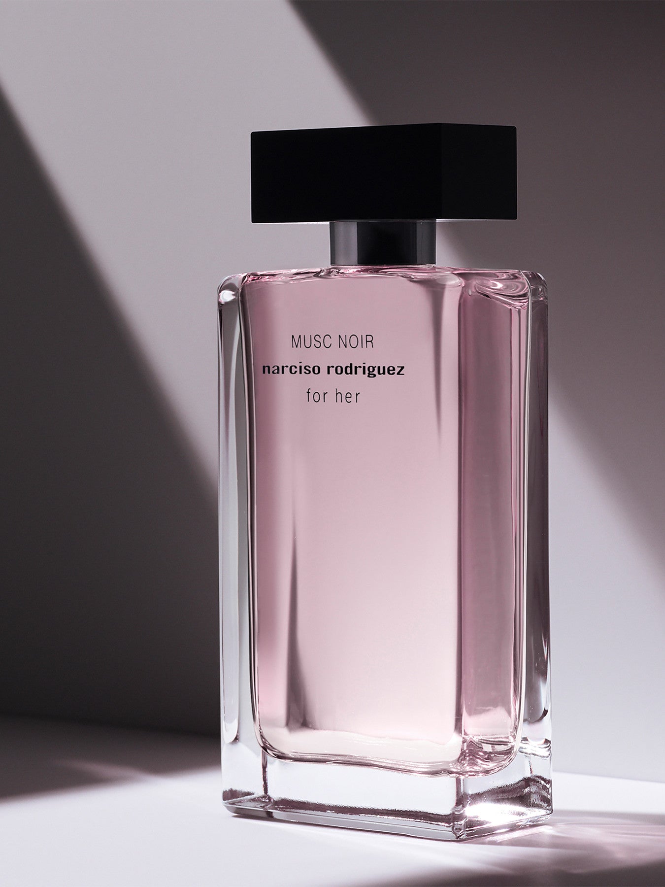 for her Musc Noir Eau de Parfum 100ml