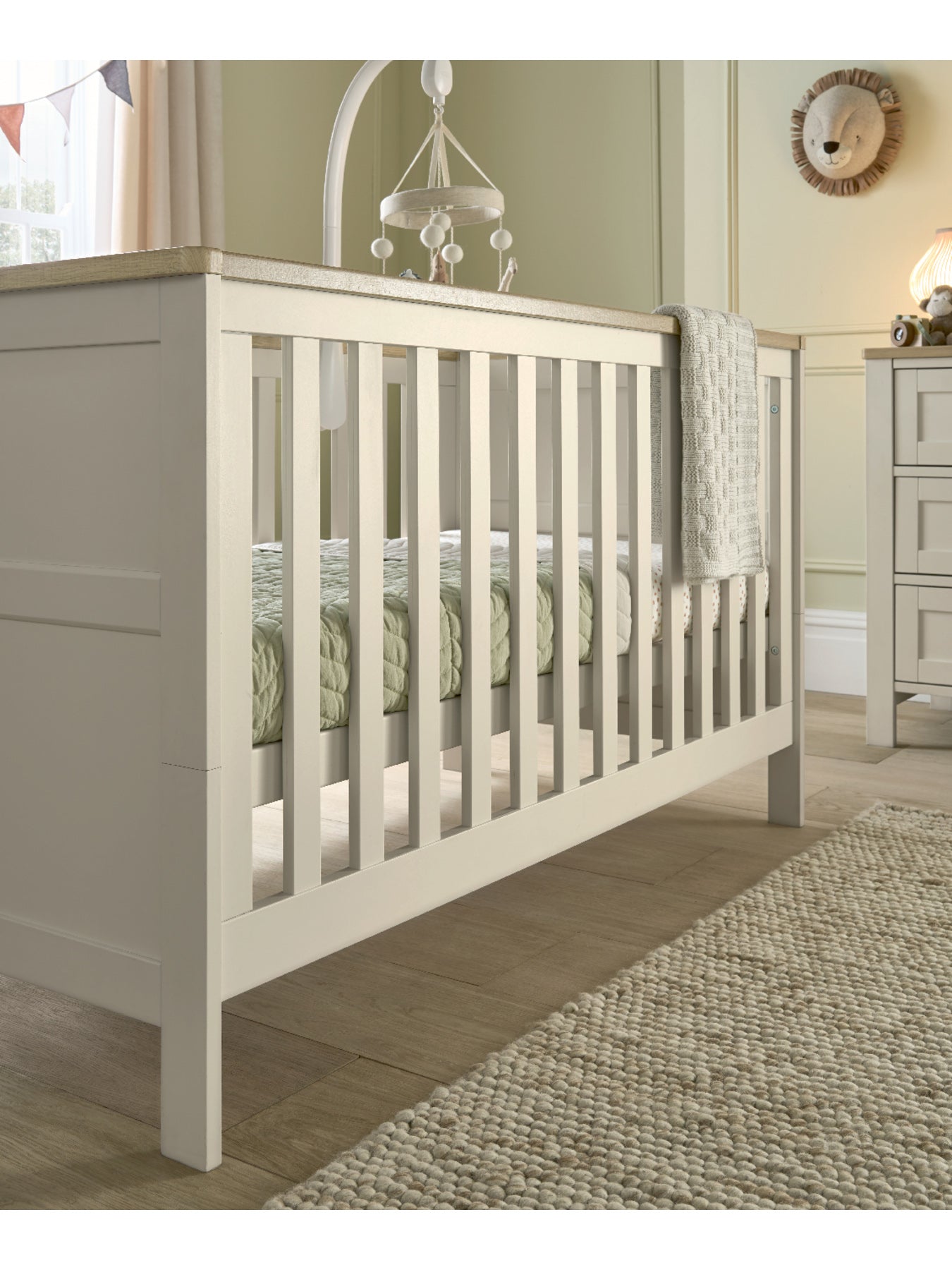 Wedmore 2 Piece Cot Bed Set with Dresser Changer