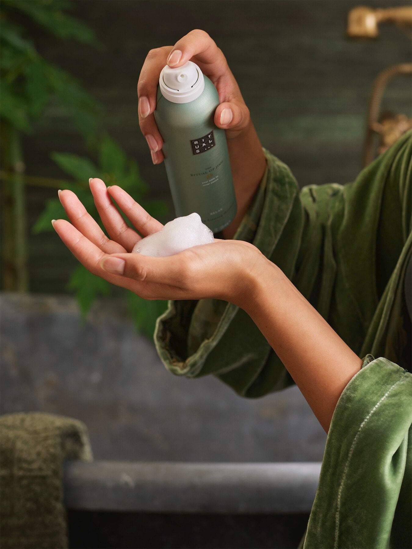 The Ritual of Jing Sleep Foaming Shower Gel 200ml