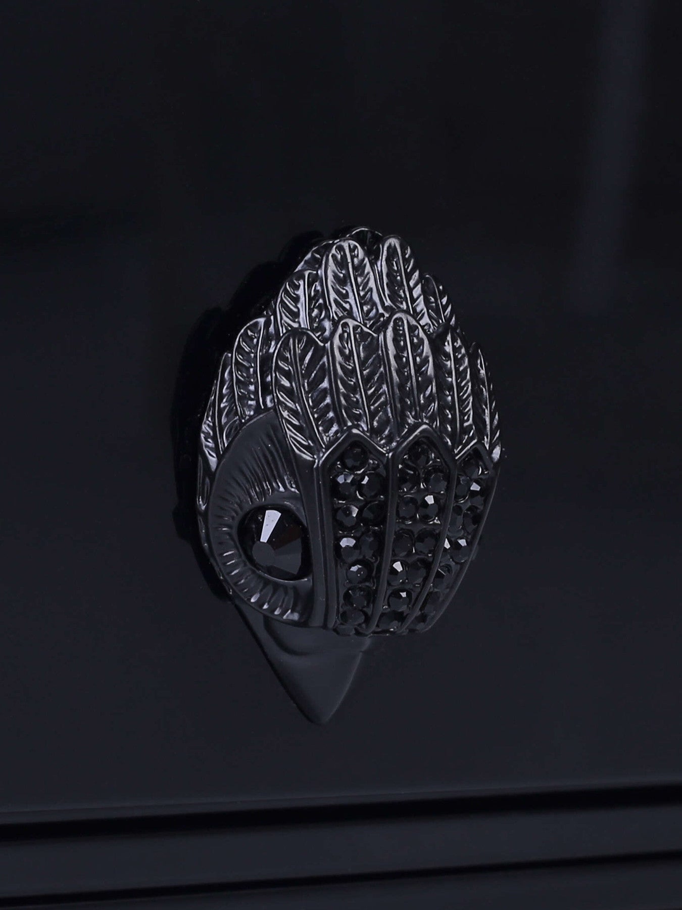 PARTY EAGLE CLUTCH DRENCH