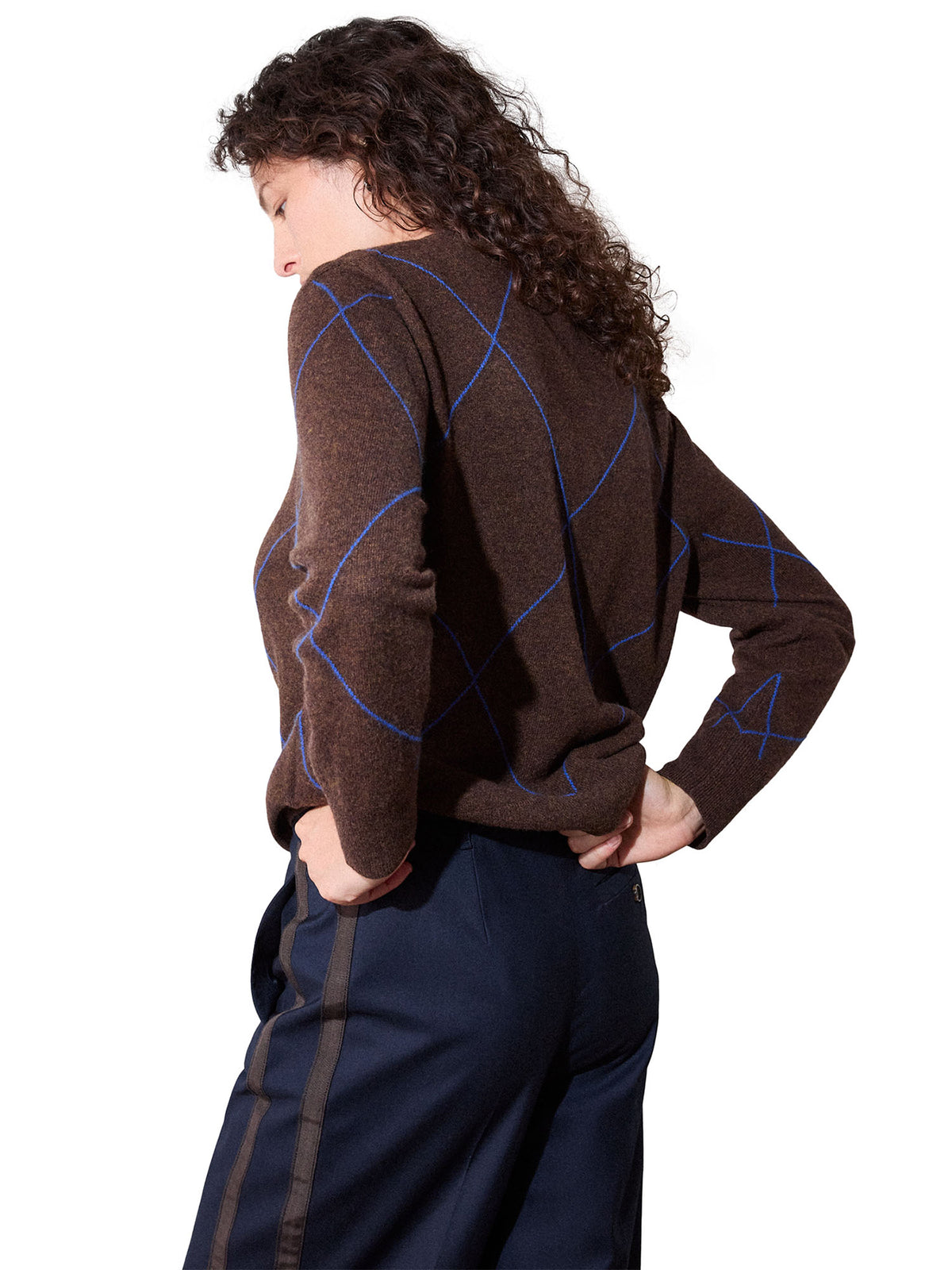 WOOL CONTRAST DIAMOND KNIT