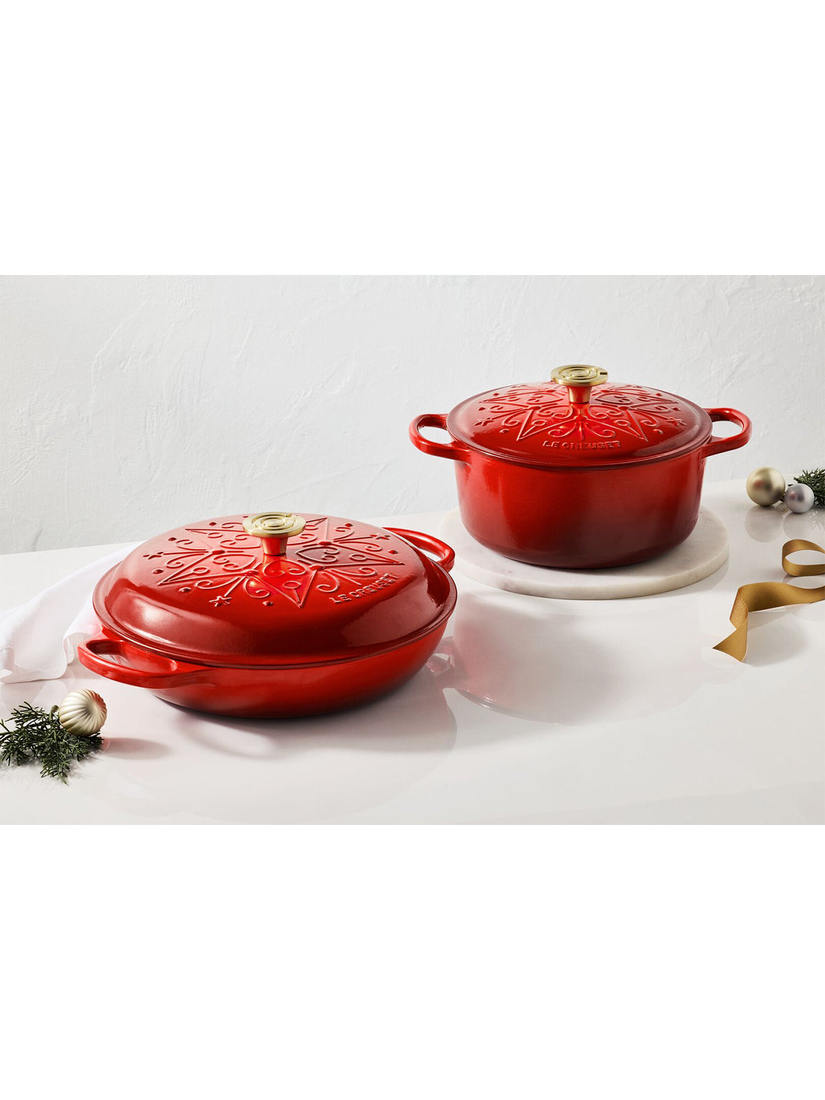 Signature Cast Iron Shallow Casserole 30cm - Cerise