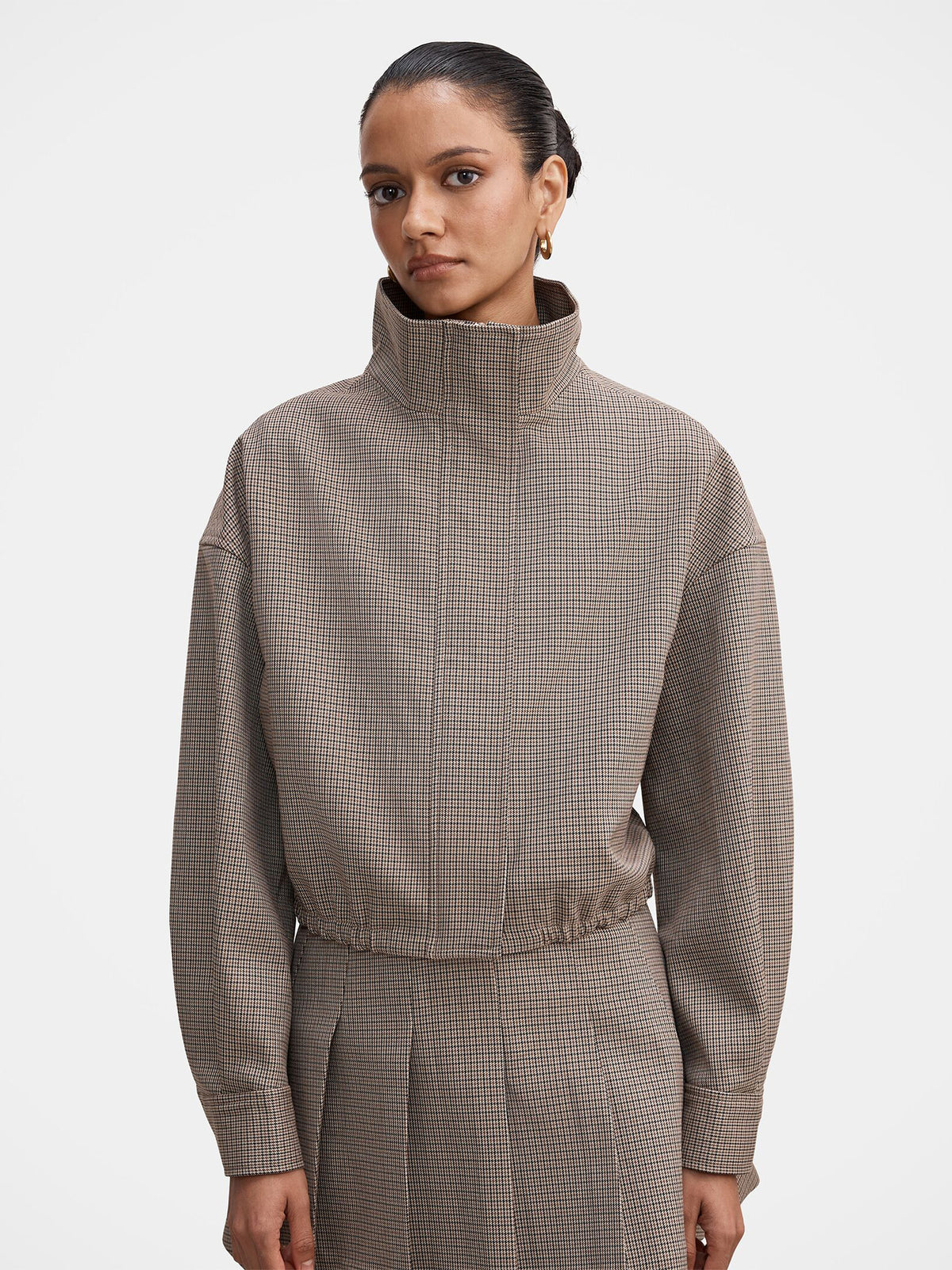 Hazel Petite Funnel Neck Check Jacket - White / Black