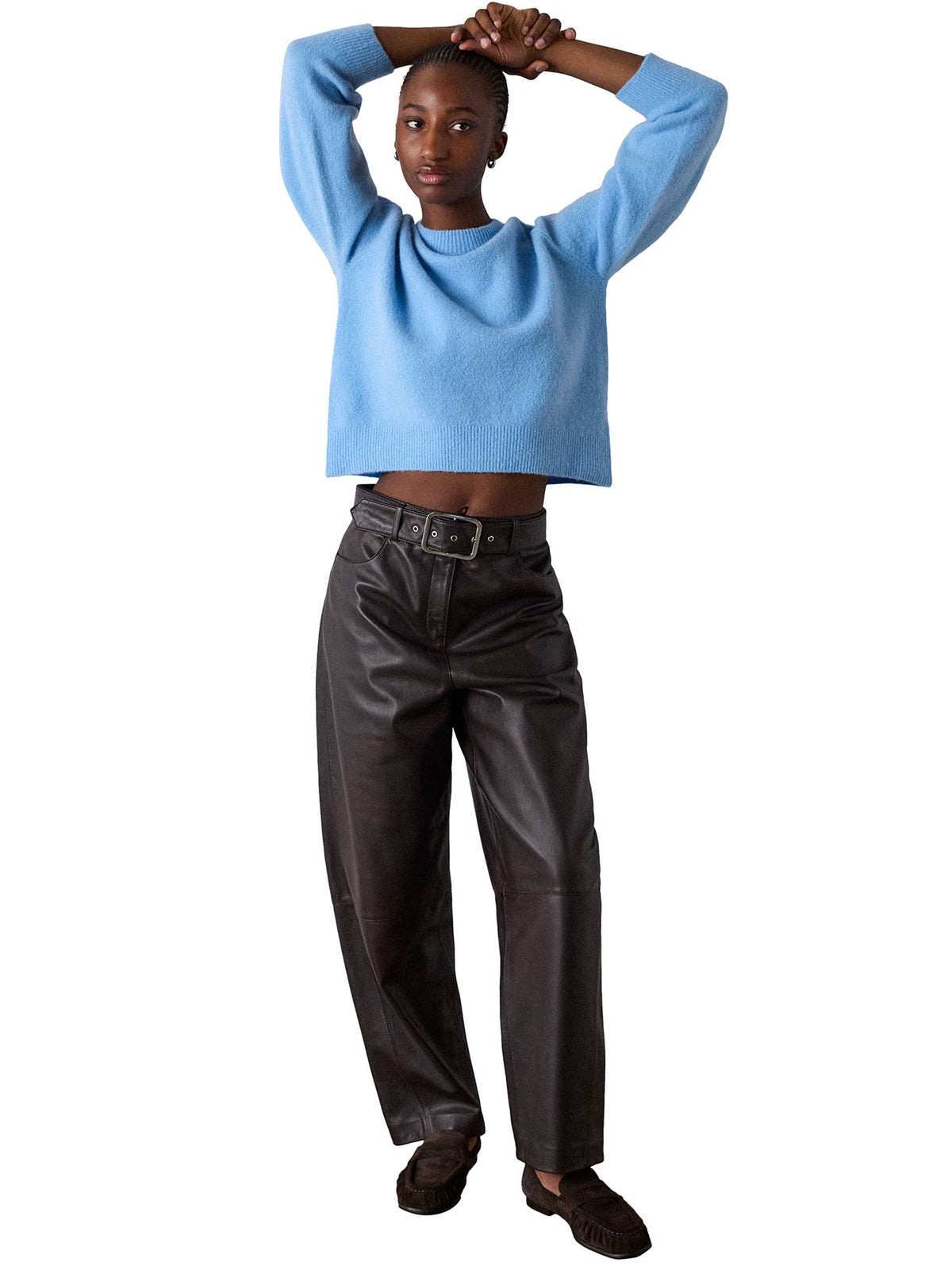 Wool Mix Curved Hem Knit