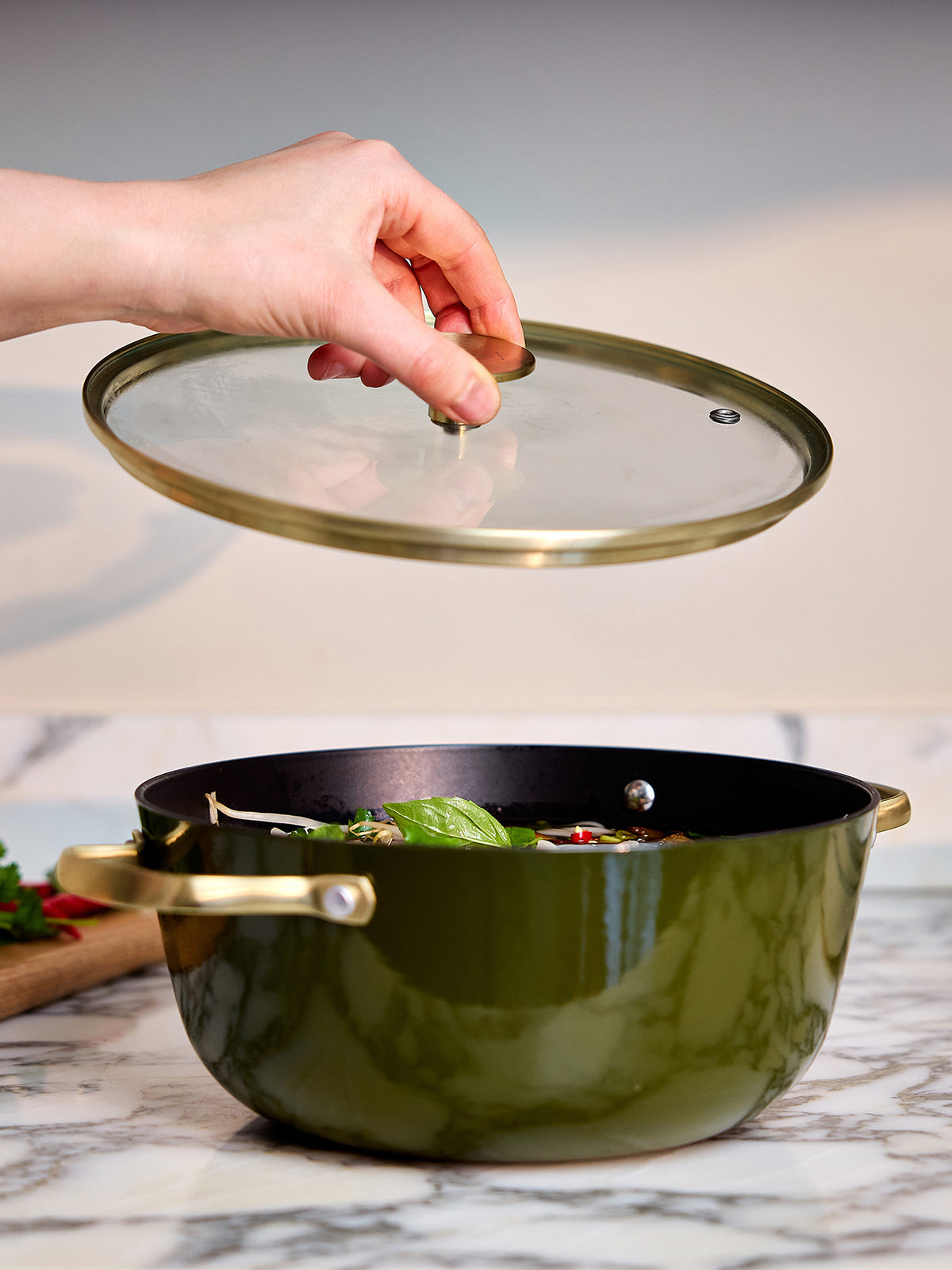 Cast Light Casserole Dish 24cm 3L