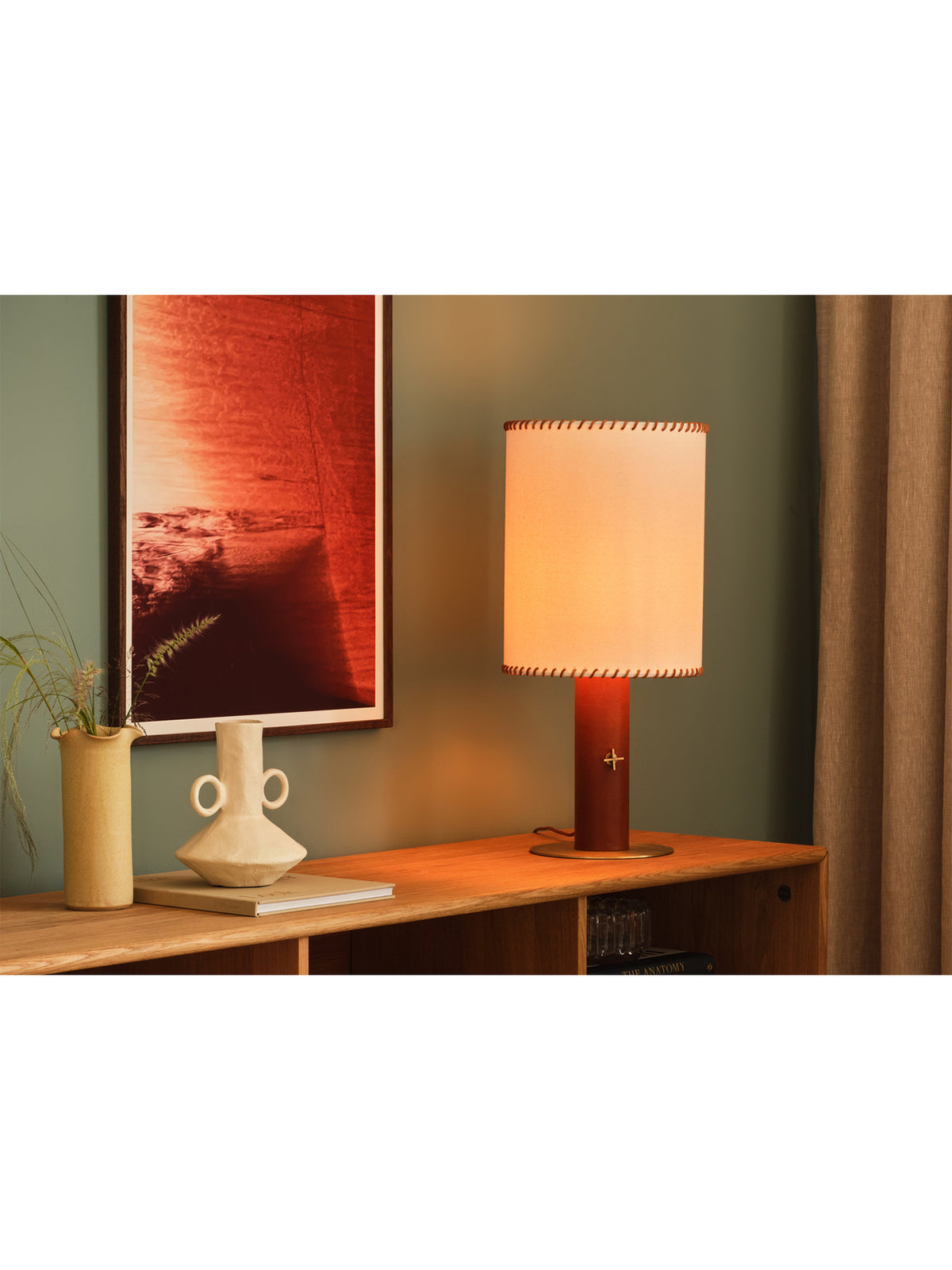 Barcombe Leather Table Lamp – Brown