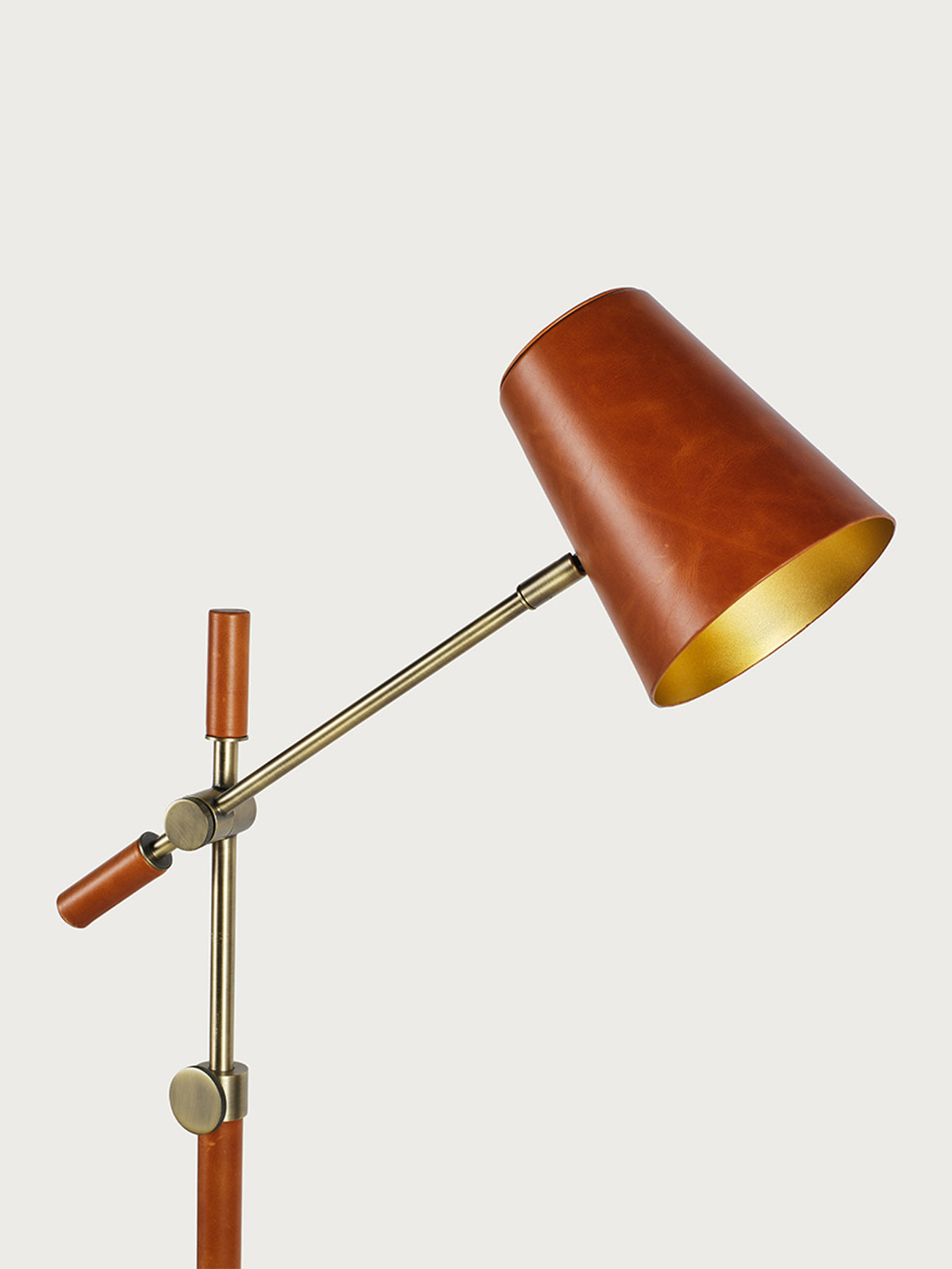 Orwell Leather Floor Lamp – Brown